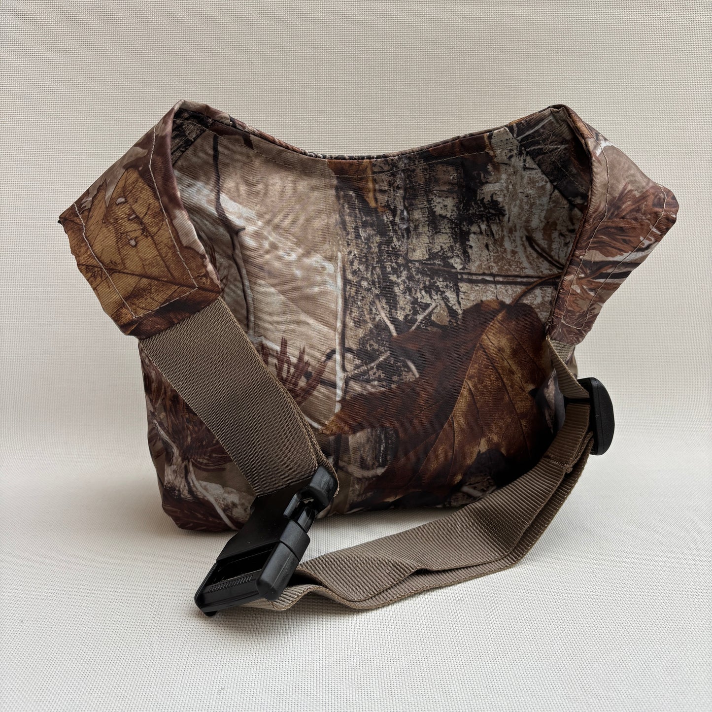 Riñonera "Special Forest Camo" · Impermeable · Pieza Única Núm. 18130