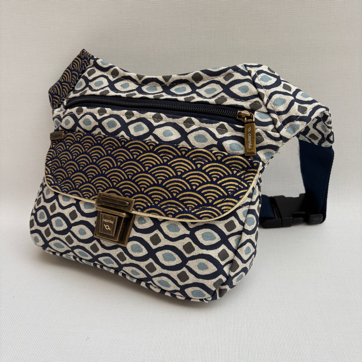 Riñonera "Special Blue Kyoto Waves" + Bolsillo trasero · Pieza Única Núm. 18129