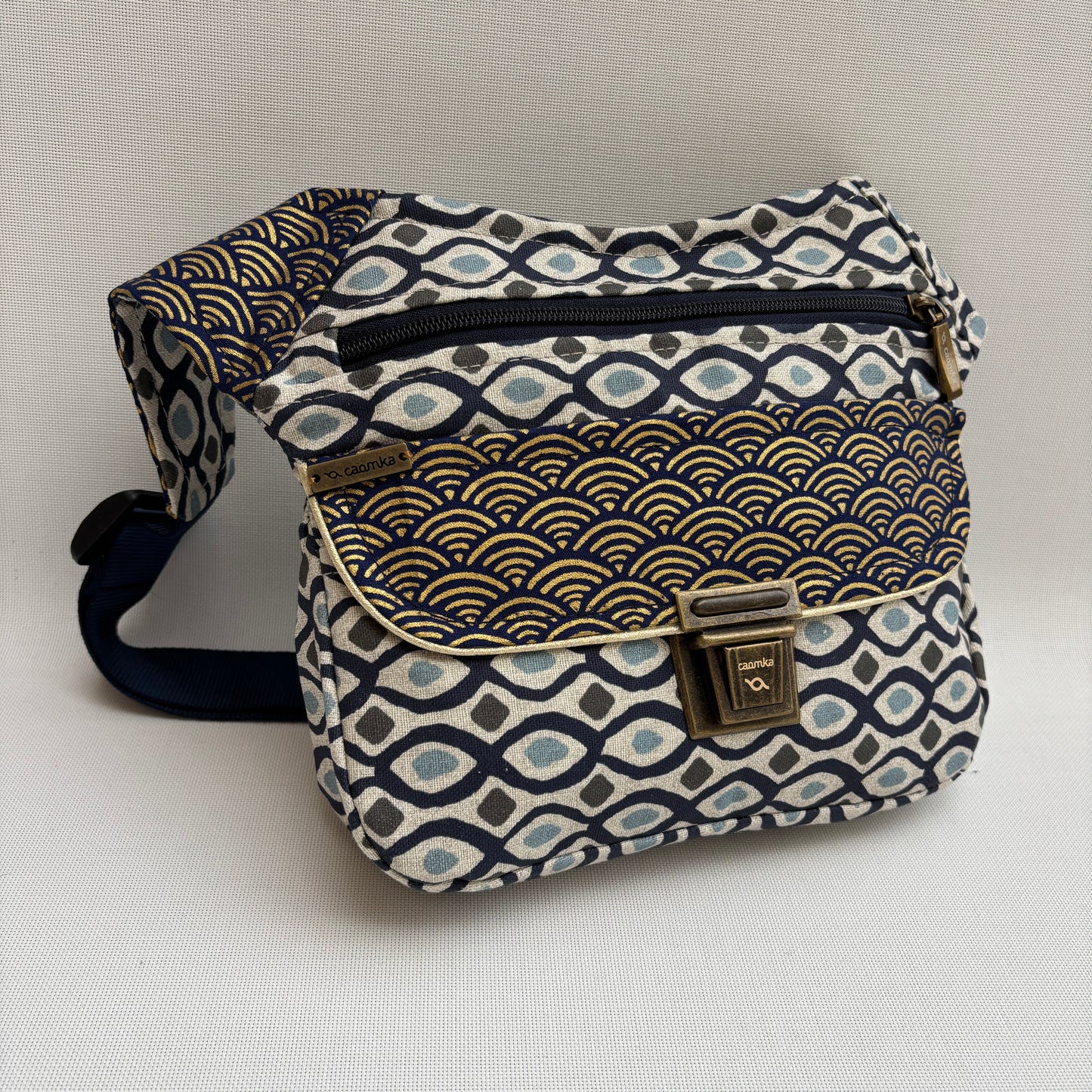 Riñonera "Special Blue Kyoto Waves" + Bolsillo trasero · Pieza Única Núm. 18129