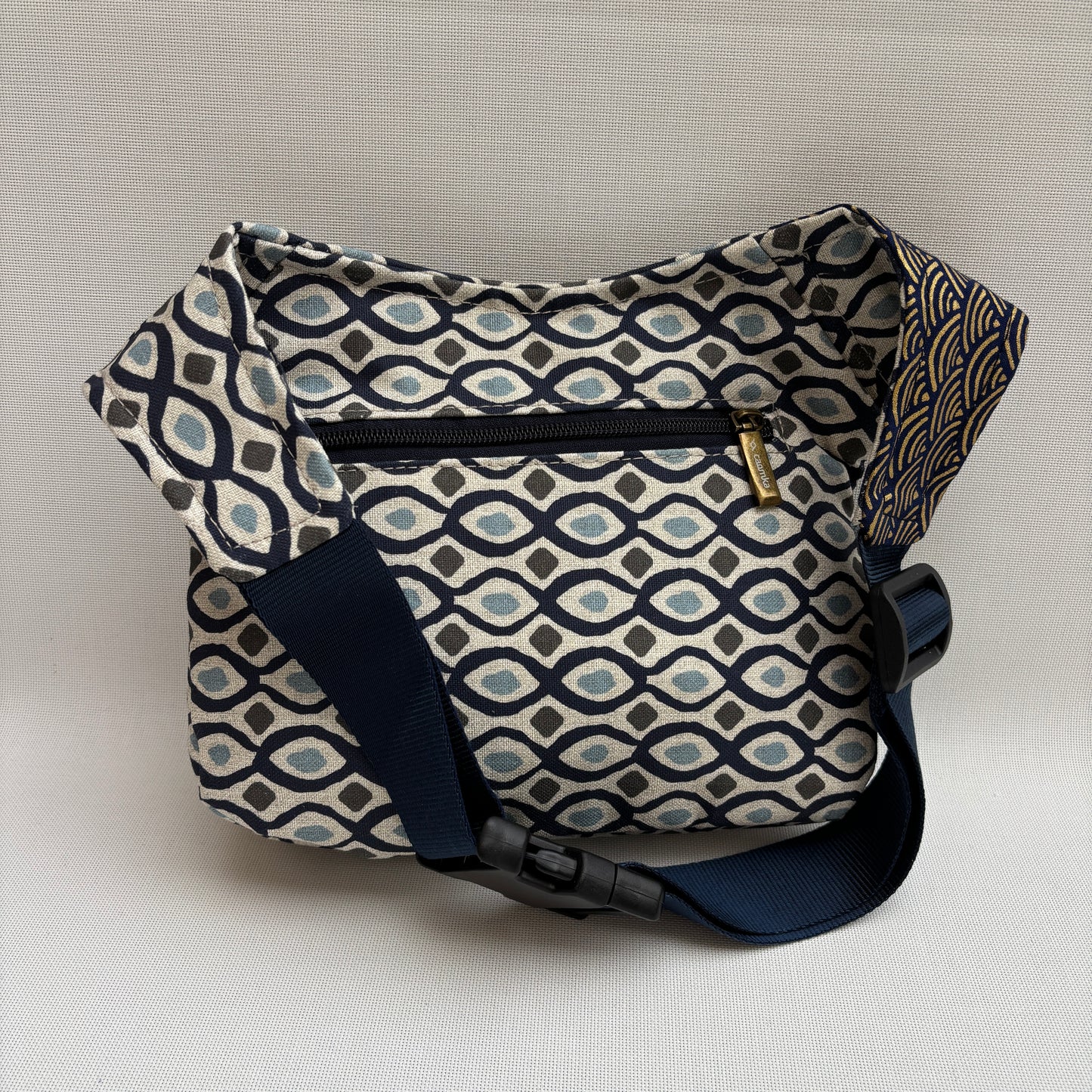 Riñonera "Special Blue Kyoto Waves" + Bolsillo trasero · Pieza Única Núm. 18129