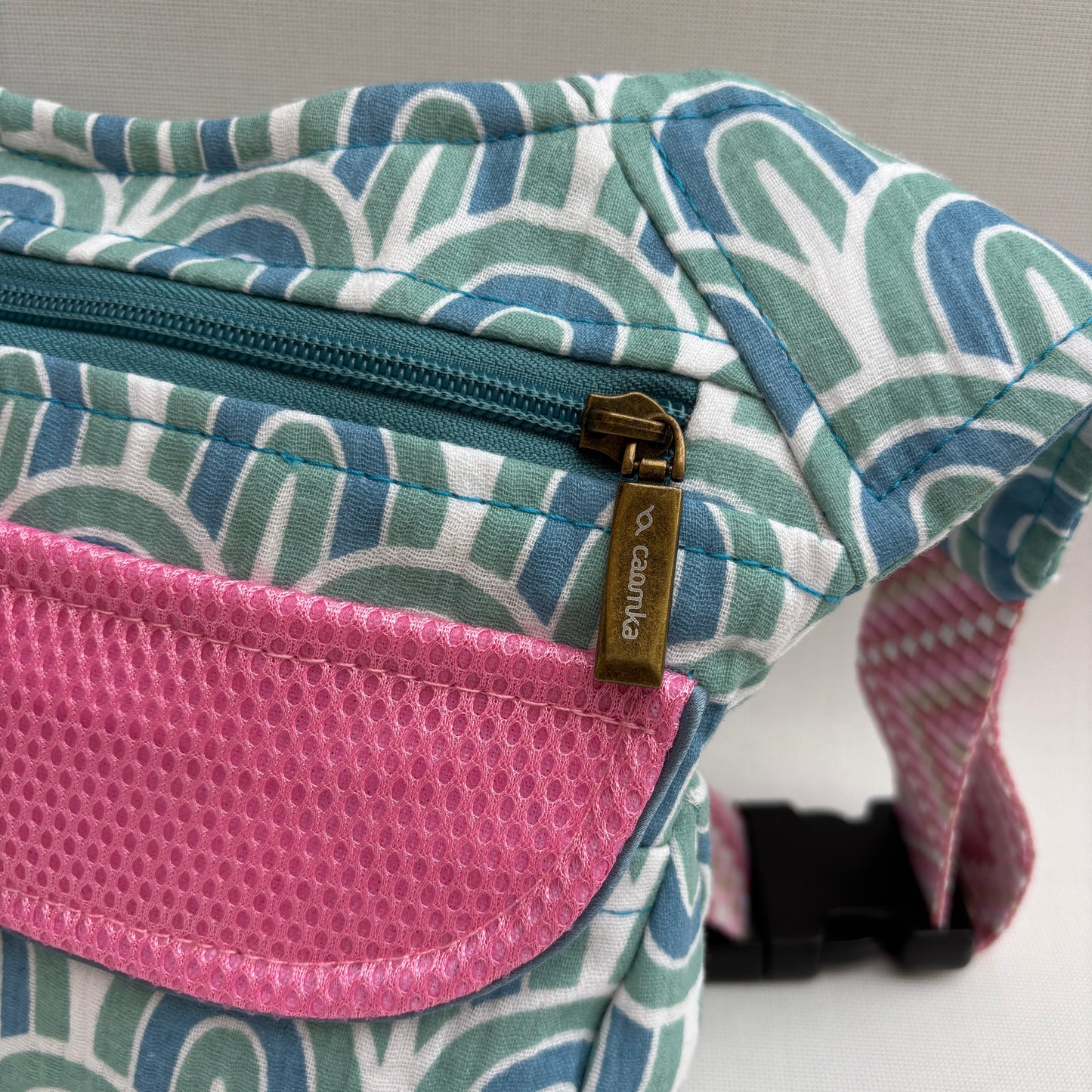 Spezielles schwarzes „Cordura“ &amp; Silber + Gesäßtasche, exklusives Teil Nr. 11492