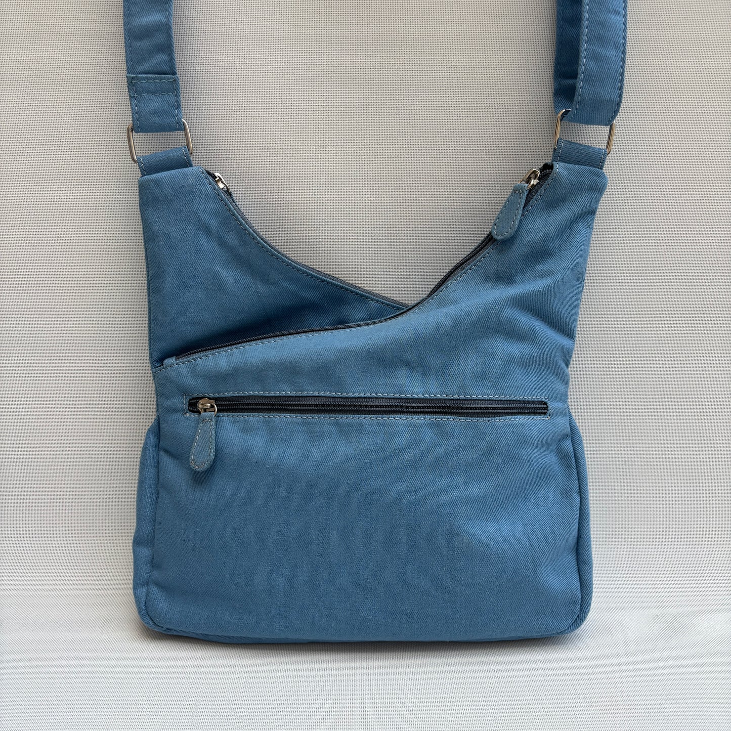 Bolso Bandolera Súper Caomka "Blue Rebel Shine" · Pieza Única Núm. 18812