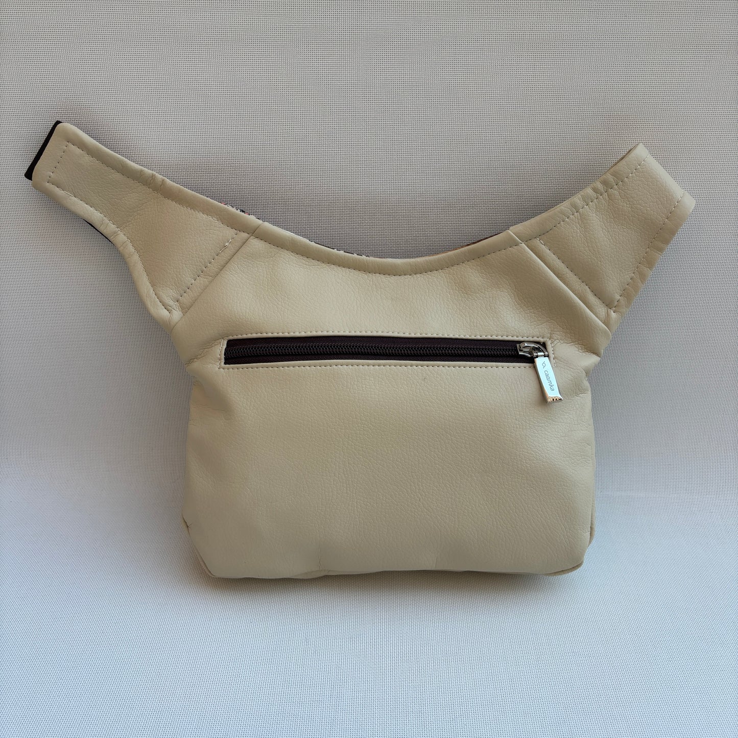 Riñonera Beige & Art + Bolsillo trasero · Polipiel · Pieza Única Núm. 16632
