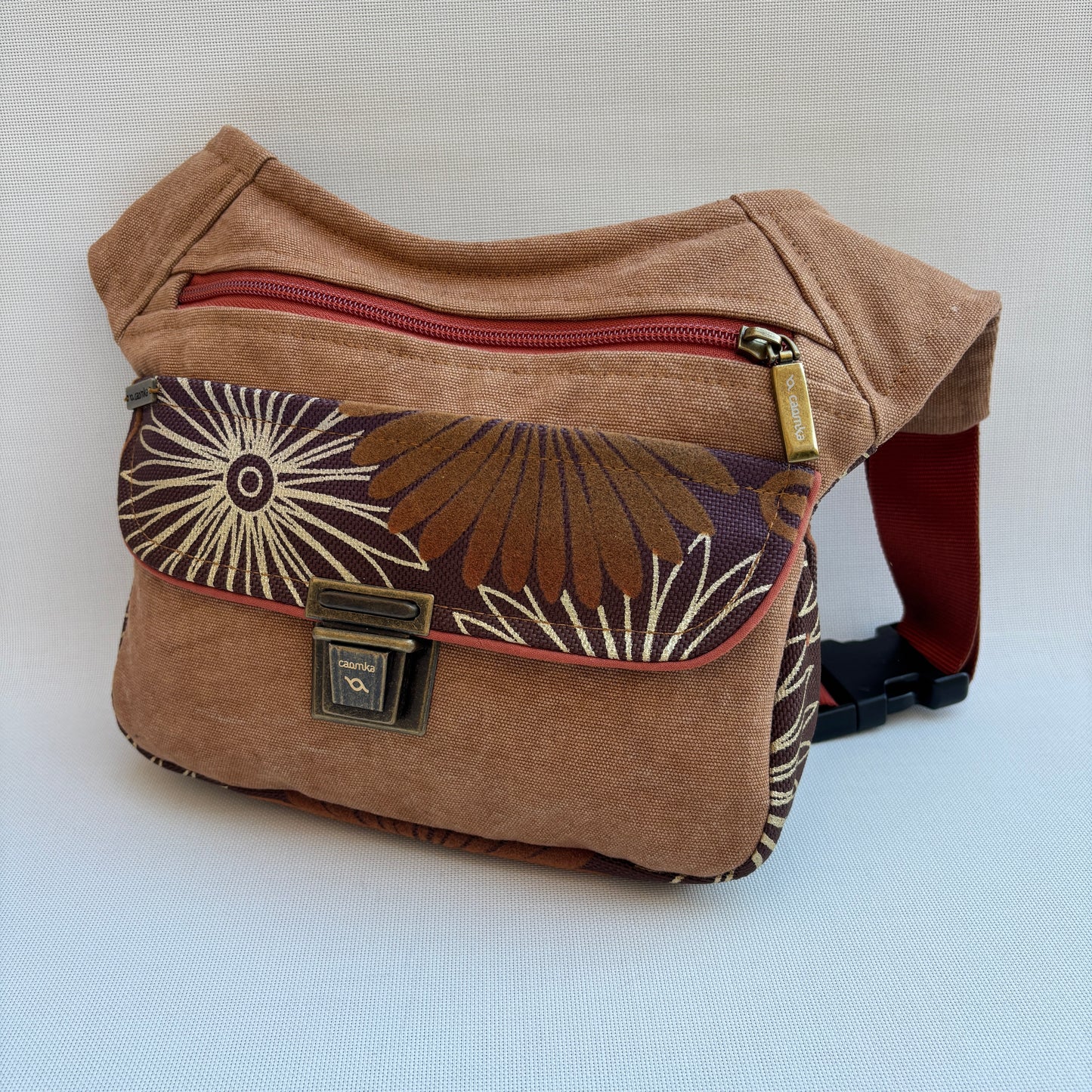 Spezielle Weltkarte + Gesäßtasche Einzelstück Nr. 11951