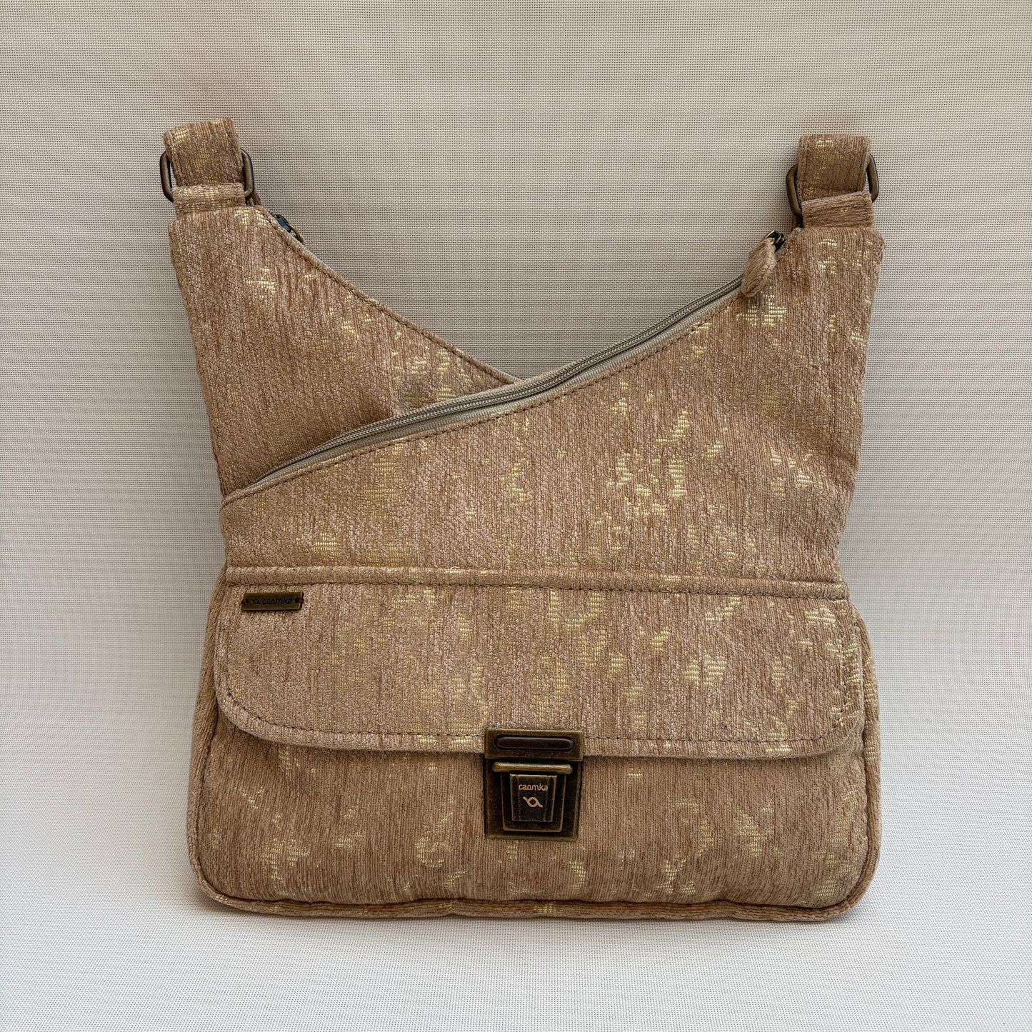 Bolso Bandolera Súper Caomka "Golden Sand Glow" · Pieza Única Núm. 18814