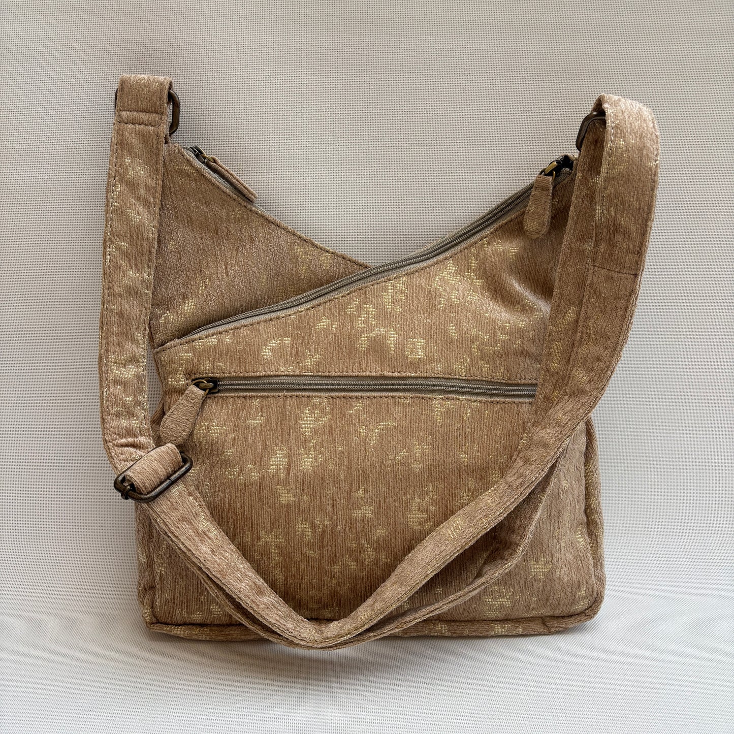 Bolso Bandolera Súper Caomka "Golden Sand Glow" · Pieza Única Núm. 18814