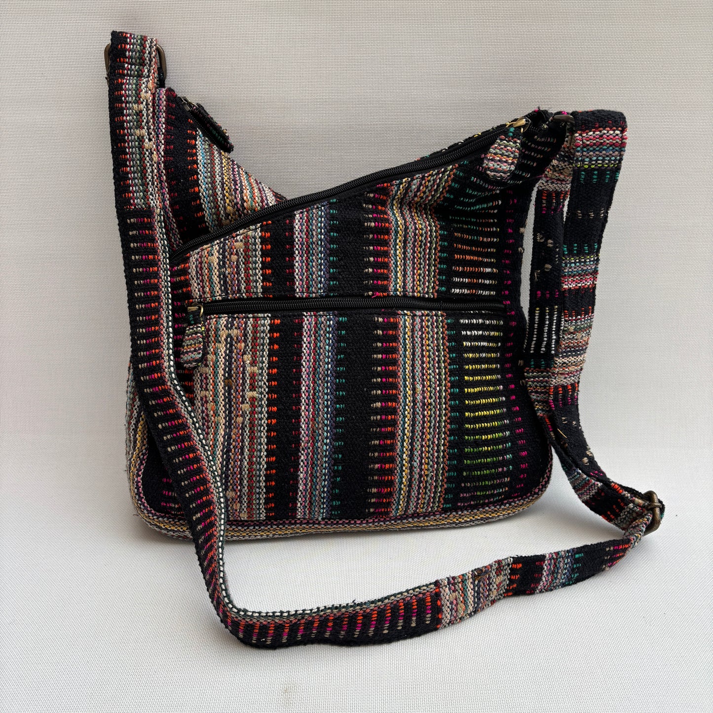 Bolso Bandolera Súper Caomka "Tribal Night Spark" · Pieza Única Núm. 18803