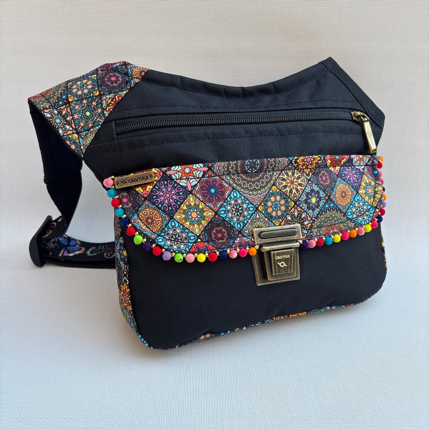 Riñonera "Special Mandalas Top" · Cordura + Bolsillo trasero · Impermeable · Pieza Única Núm. 16606