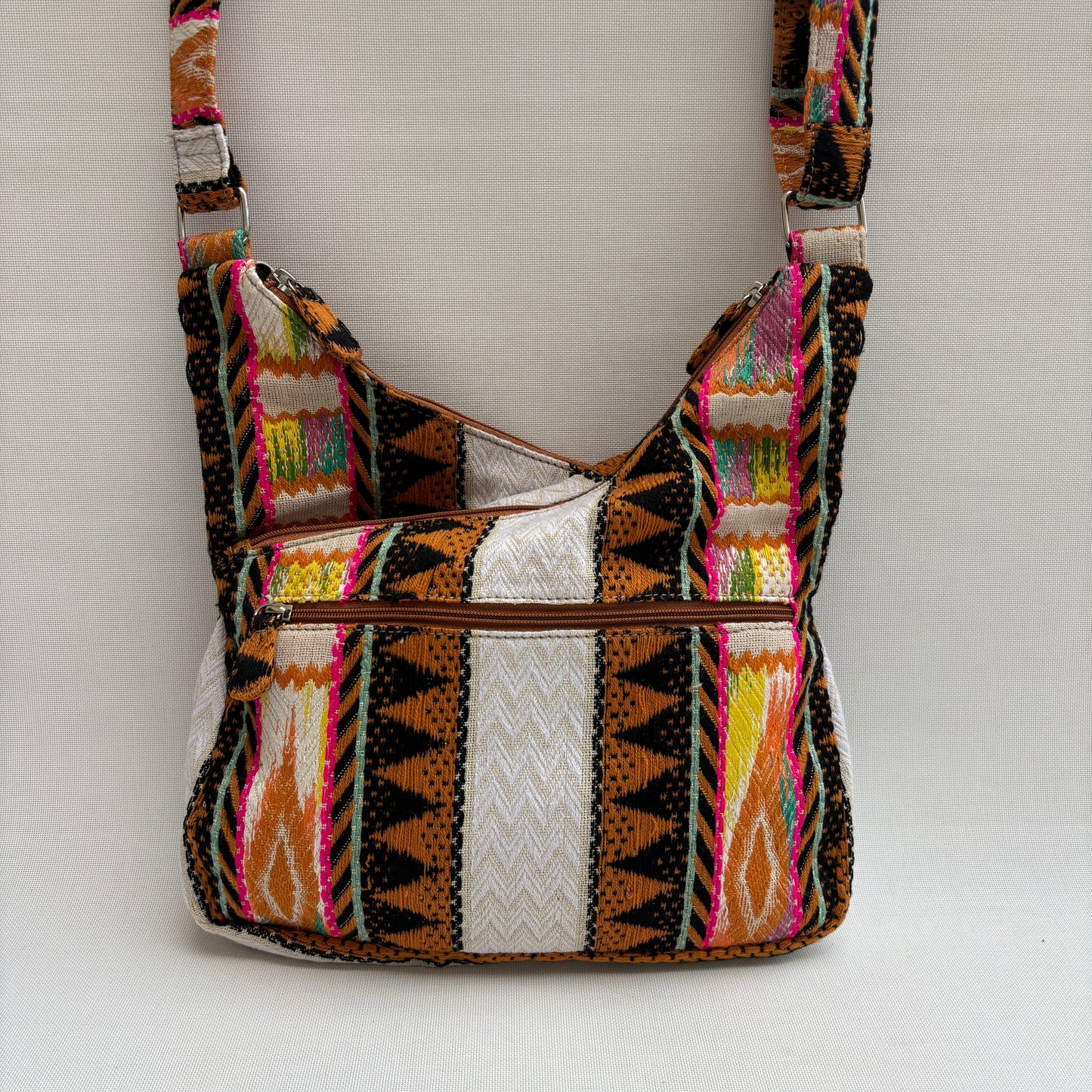 Bolso Bandolera Súper Caomka "Tribal Sunset Vibes" · Pieza Única Núm. 18802
