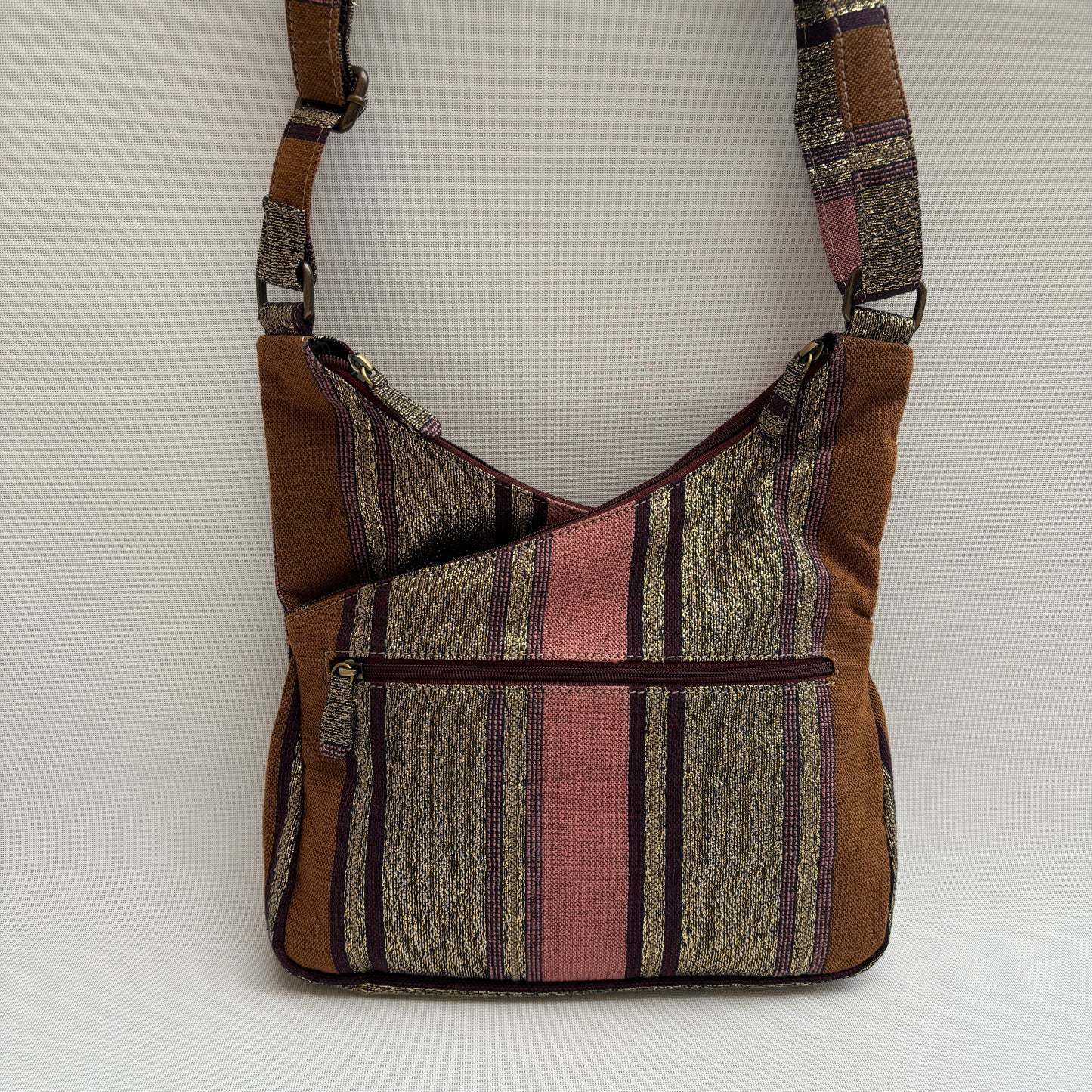 Bolso Bandolera Súper Caomka "Golden Earth Stripes" · Pieza Única Núm. 18798