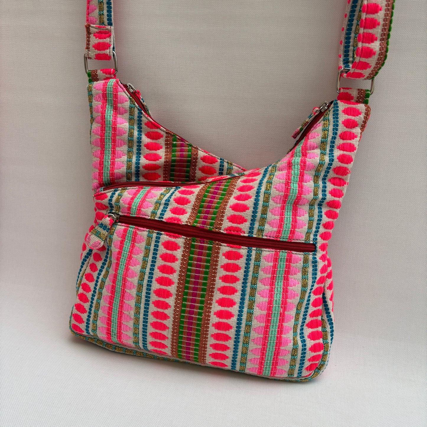 Bolso Bandolera Súper Caomka "Pink Nomad Fiesta" · Pieza Única Núm. 18796