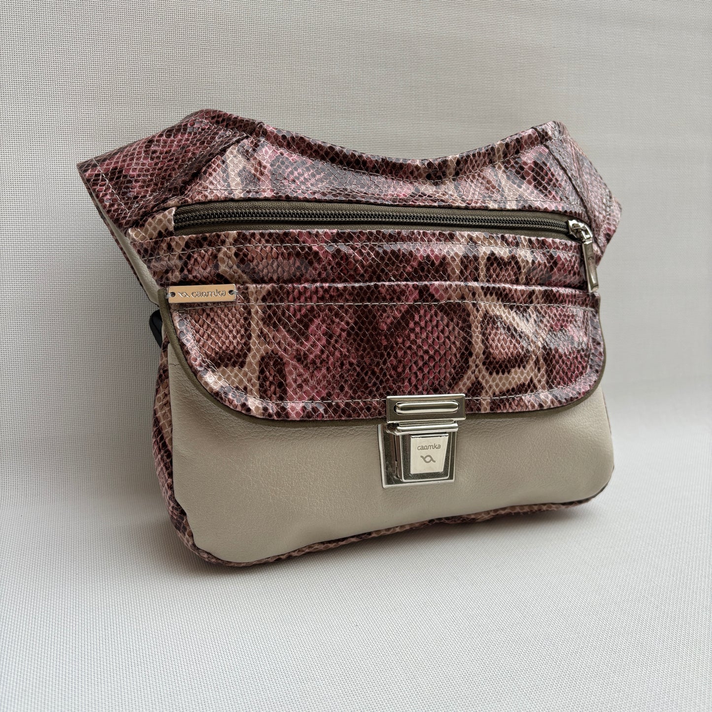 Riñonera "Special Pink Snake Soft" · Polipiel · Pieza Única Núm. 18186
