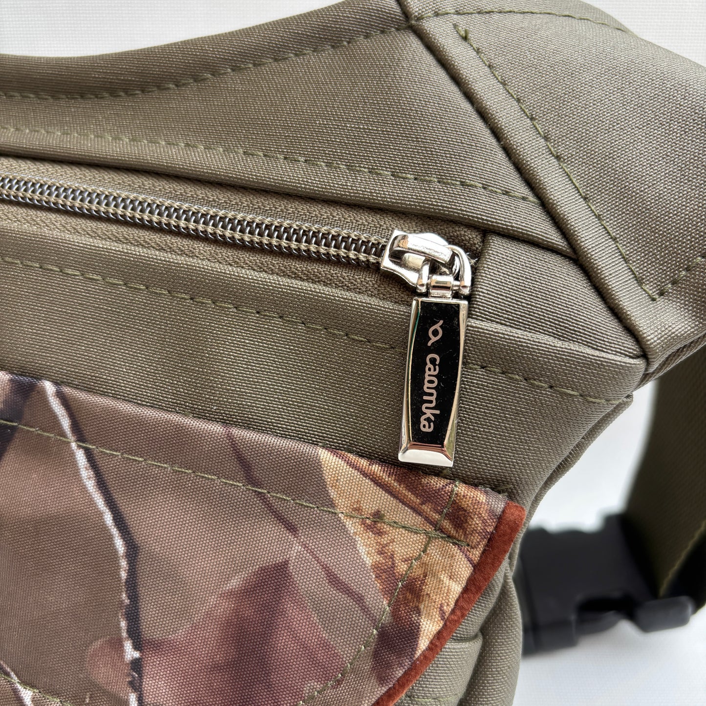 Riñonera "Autumn Green" + Bolsillo trasero · Polipiel · Pieza Única Núm. 18187