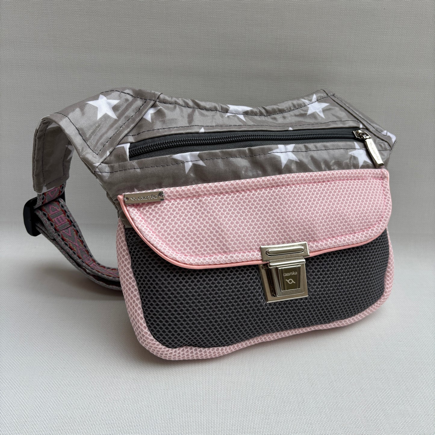 Riñonera "Special Stars & Soft 3D Top" + Bolsillo trasero · Pieza Única Núm. 18157