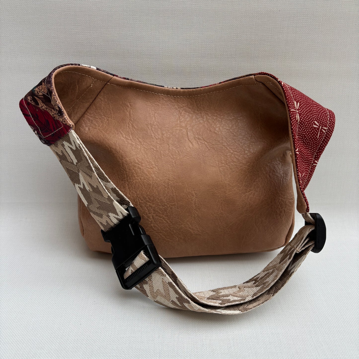 Riñonera "Special Boho Shells Top" · Polipiel · Pieza Única Núm. 18158