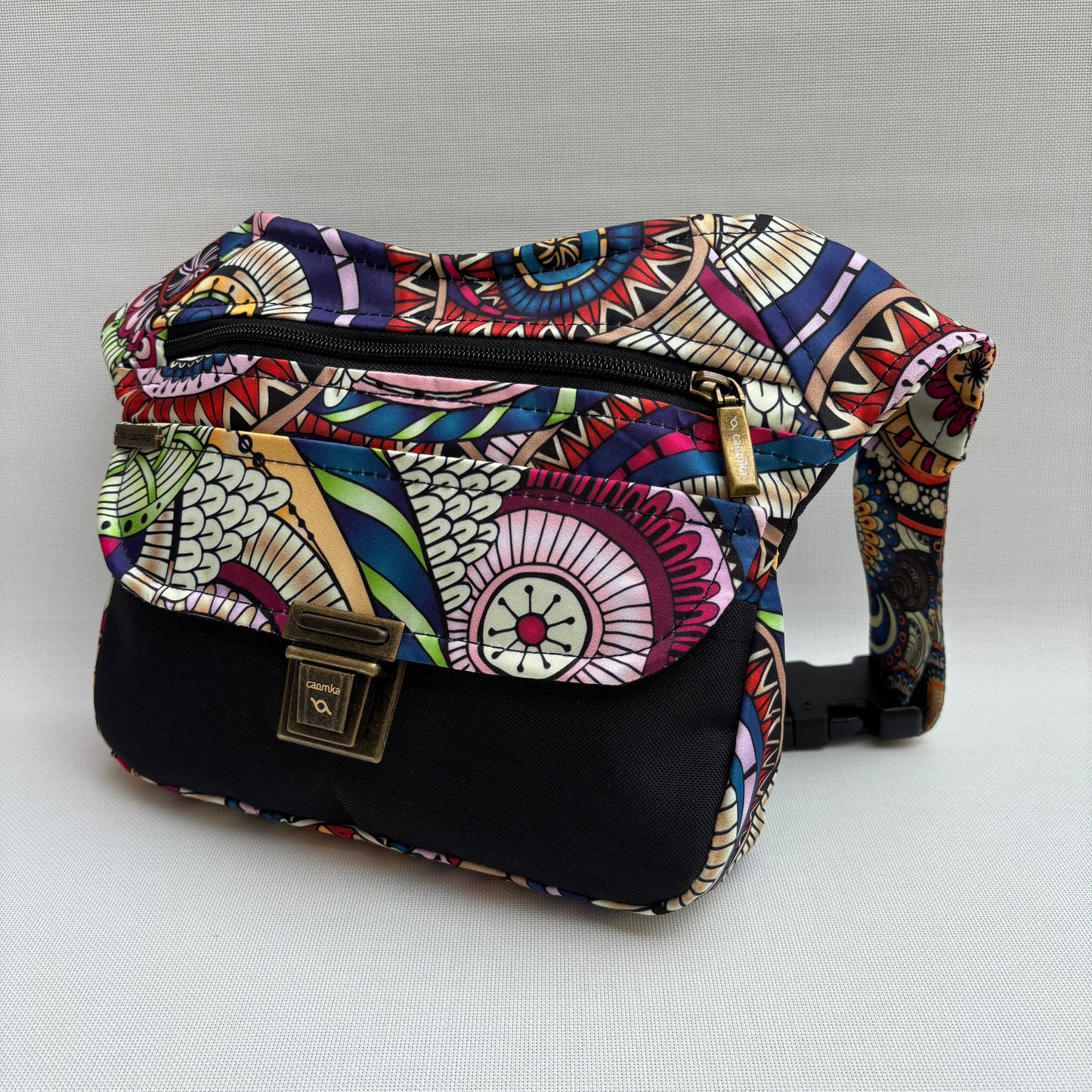 Riñonera "Special Fantasy Mandalas Top" · Pieza Única Núm. 18133