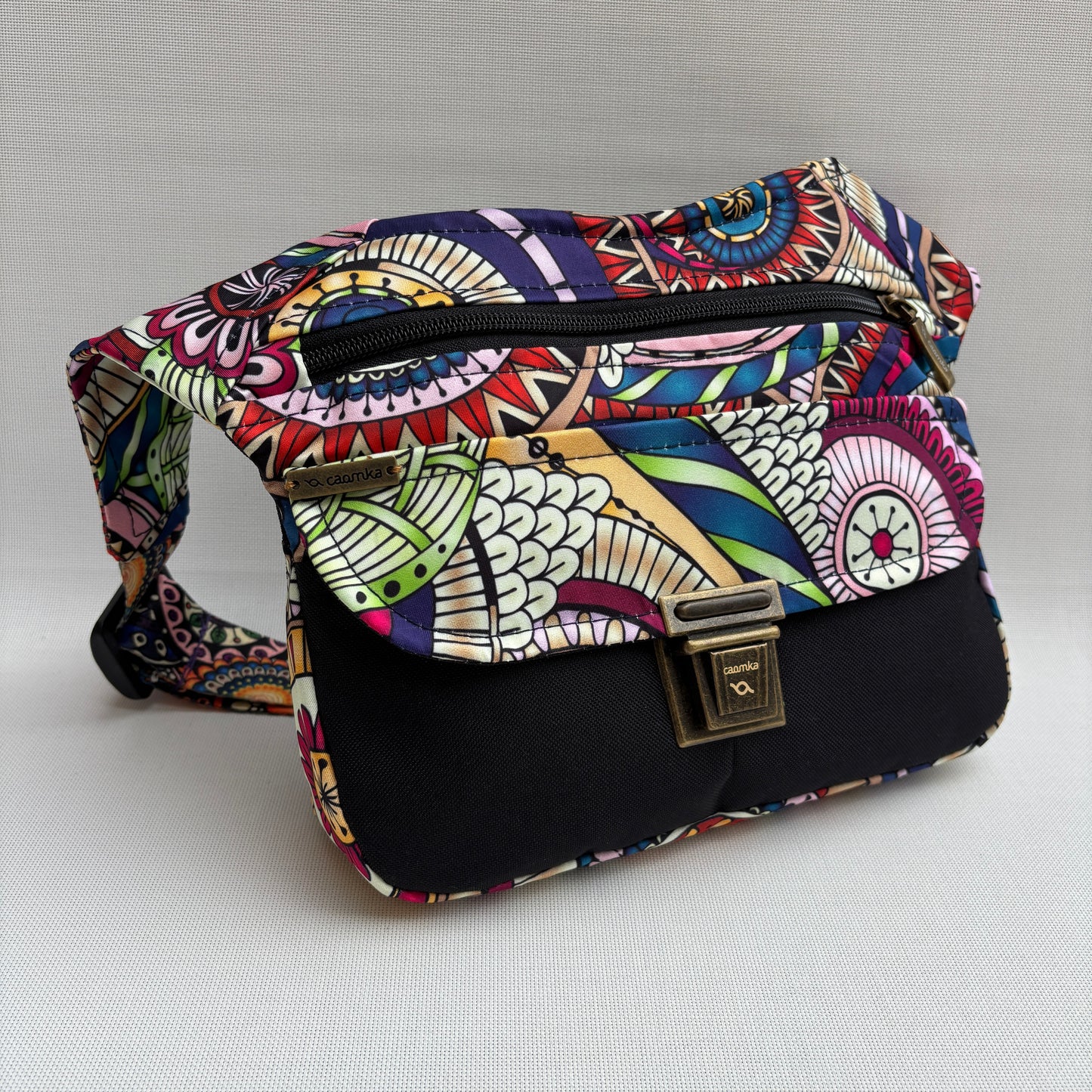 Riñonera "Special Fantasy Mandalas Top" · Pieza Única Núm. 18133