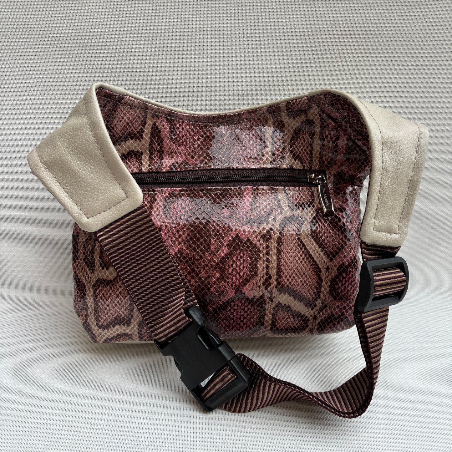 Riñonera "Beige & Animal Print" + Bolsillo trasero · Polipiel · Pieza Única Núm. 18305
