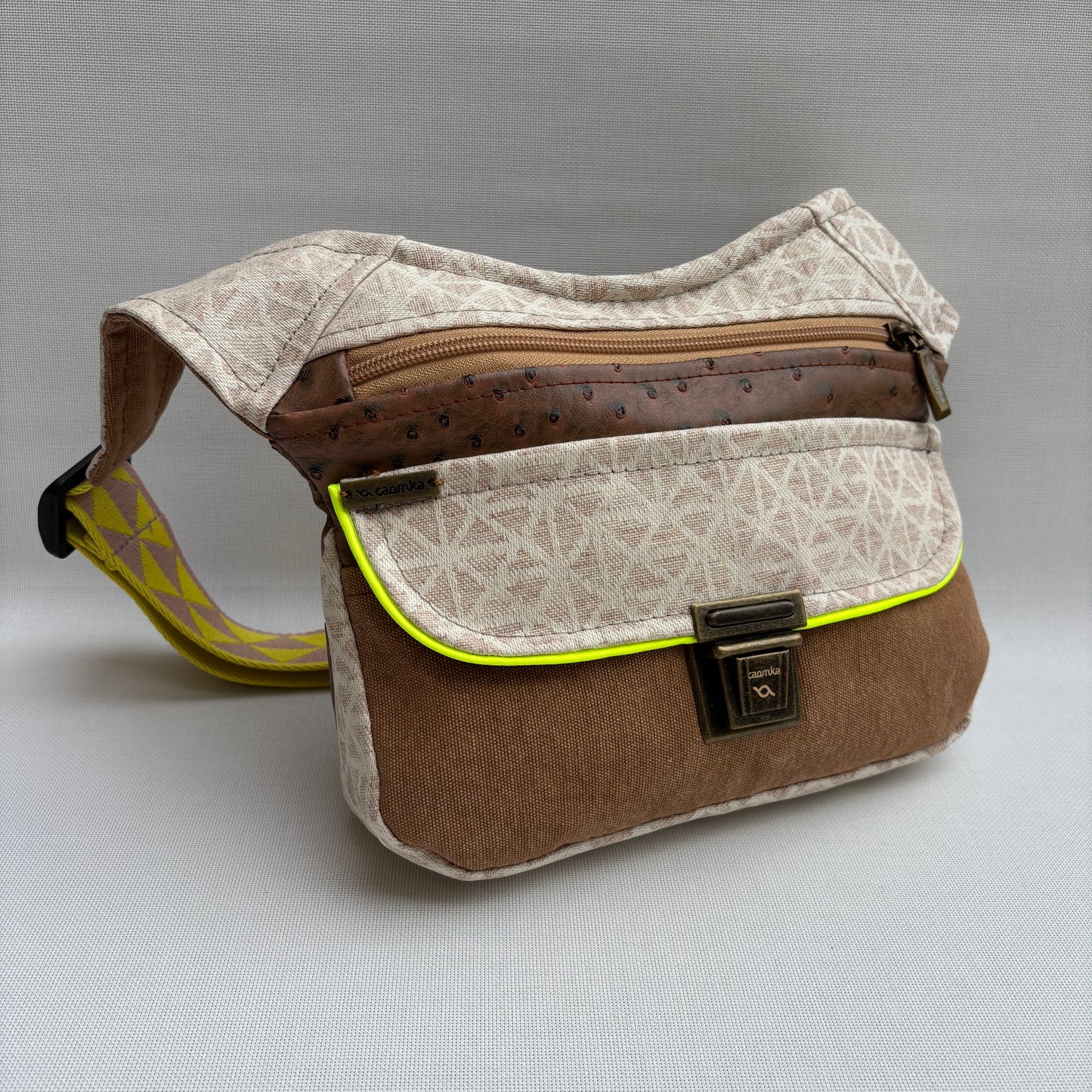 Riñonera "Elegant Patchwork Top" + Bolsillo trasero · Polipiel · Pieza Única Núm. 18310
