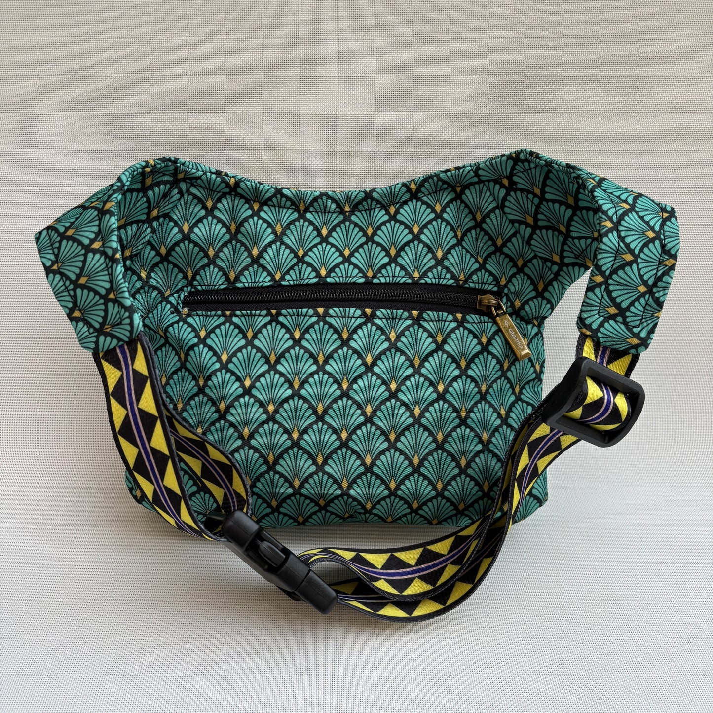 Special Persian Top + Bolsillo trasero · Impermeable · Pieza Exclusiva Núm. 16617