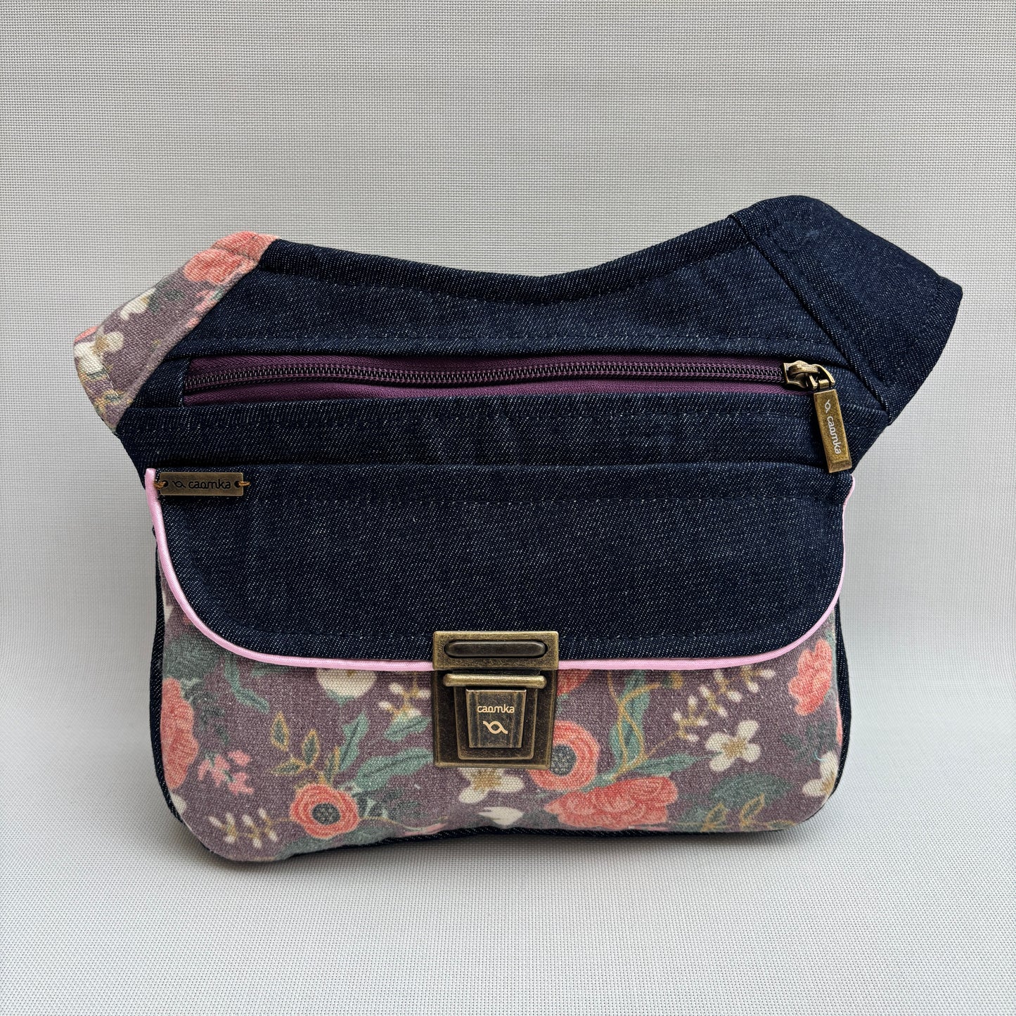 Riñonera "Rosas Nepal Jeans" · Pieza Única Núm. 17374