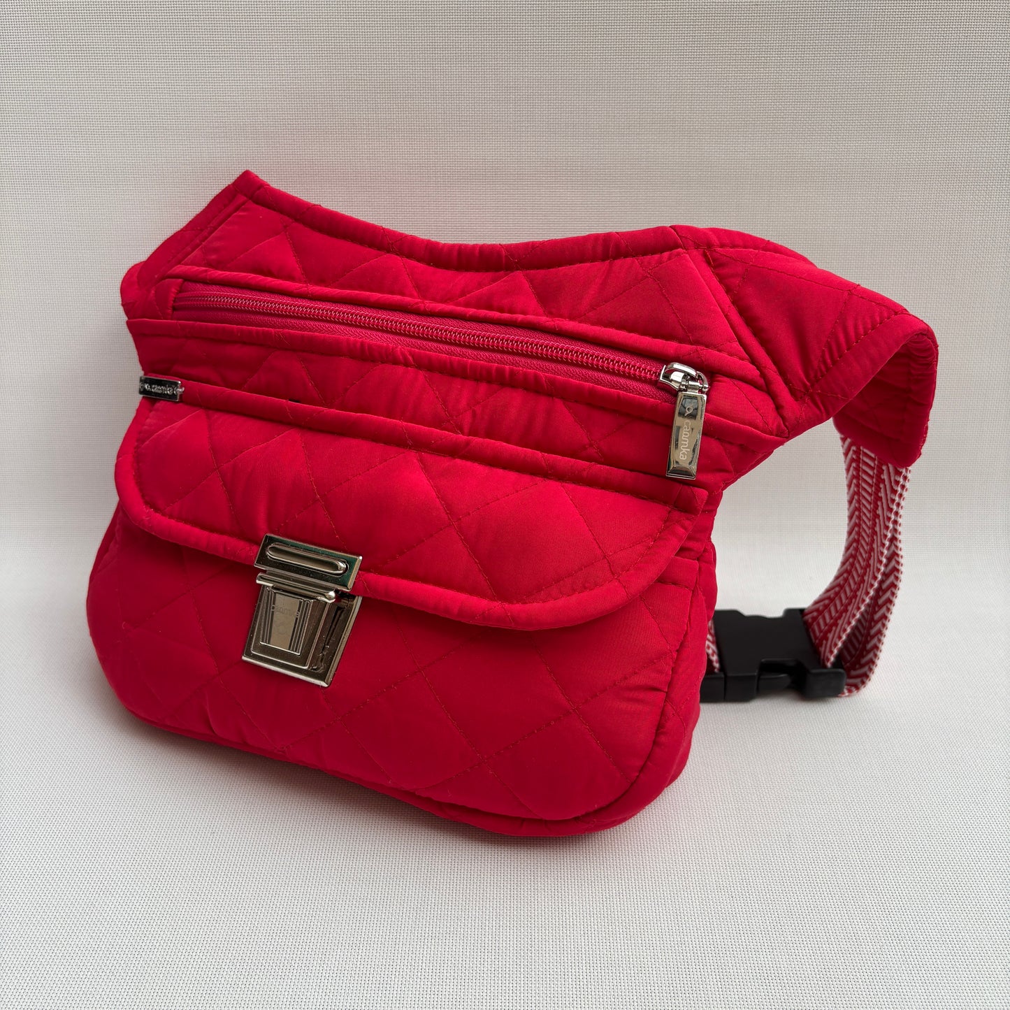 Riñonera "Special Red Soft Top" + Bolsillo trasero · Pieza Única Núm. 18220