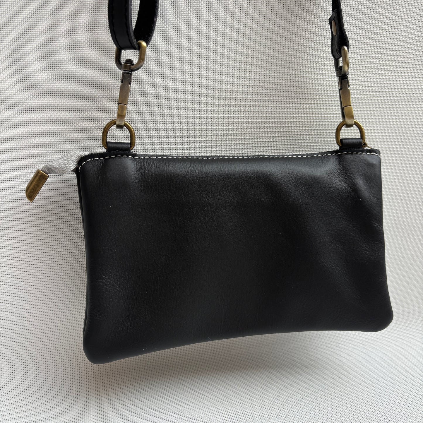 Riñonera multifunción ELEGANT NANO "Black & Silver" · Piel · Pieza Exclusiva Núm. 18146