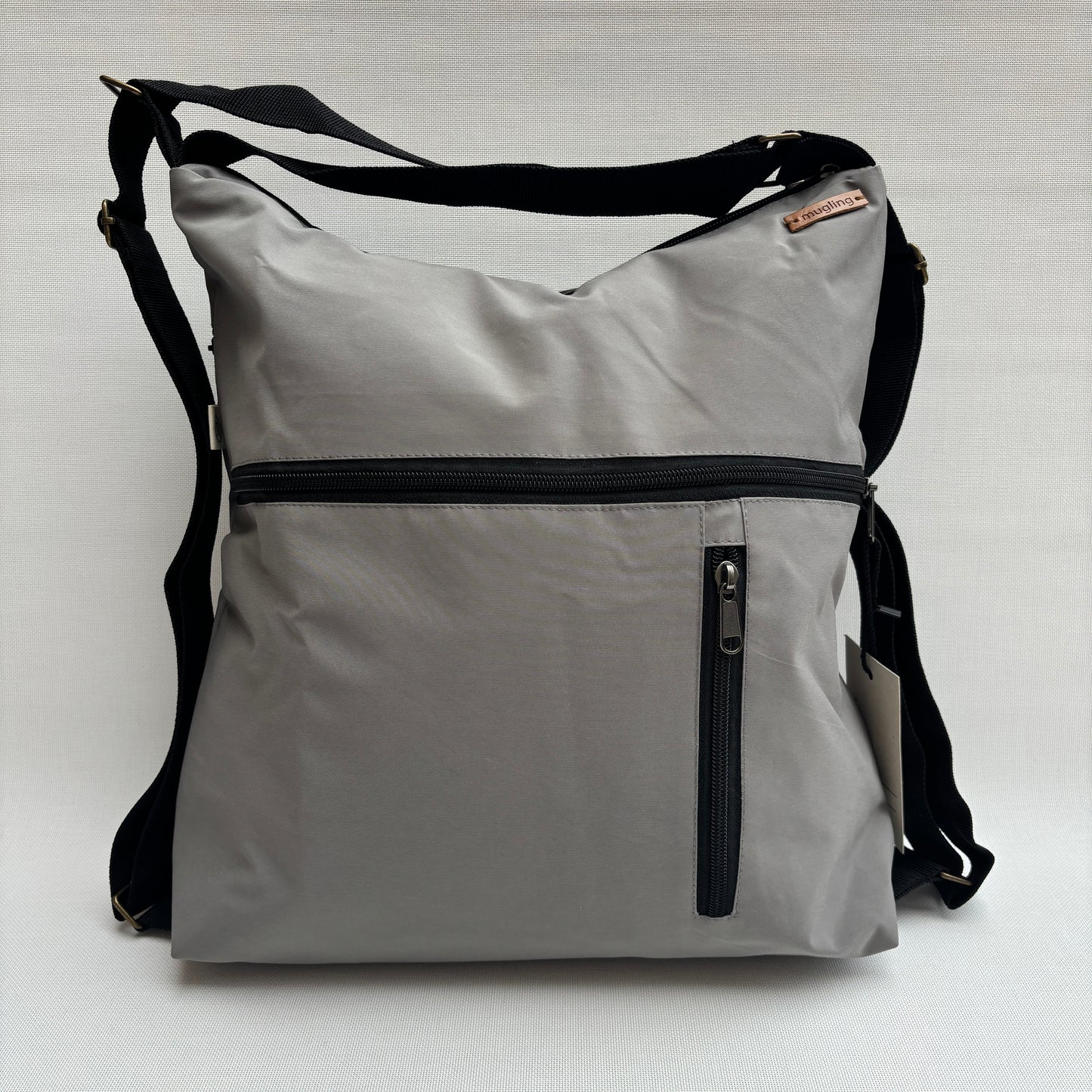 Mochila - Bolso - Tote Bag - Impermeable · Mutifunción · "Nepal" Color Gris · Súper ligera · Pieza 17404