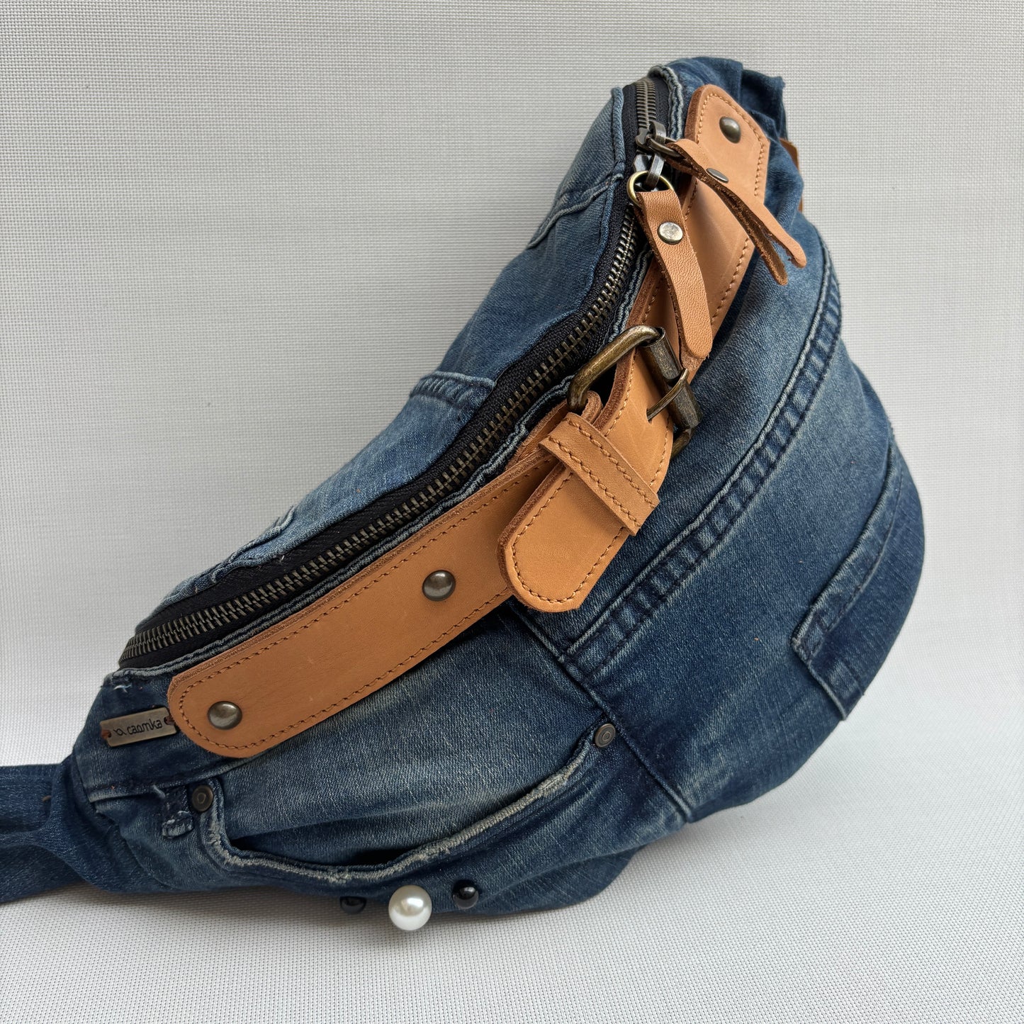 Riñonera RetroChic “Belt Edition” ♻️ Jeans Recycled ♻️ · Edición Limitada · Pieza Única Núm. 18127