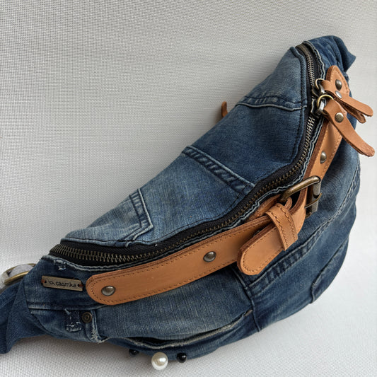 Riñonera RetroChic “Belt Edition” ♻️ Jeans Recycled ♻️ · Edición Limitada · Pieza Única Núm. 18127