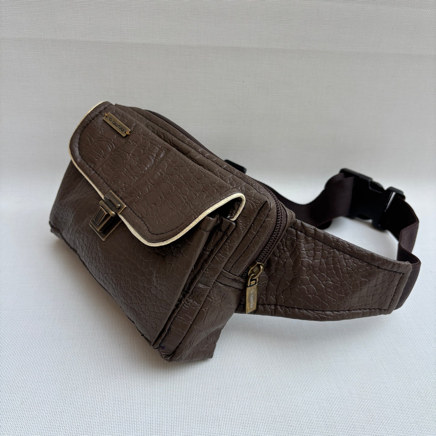 Riñonera Urban "Elegant Brown" · Polipiel · Pieza Única Núm. 18907