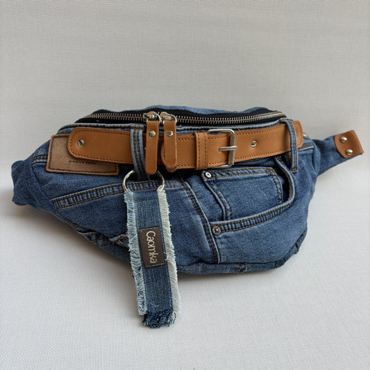 Riñonera RetroChic “Belt Edition” ♻️ Jeans Recycled ♻️ · Edición Limitada · Pieza Única Núm. 18202