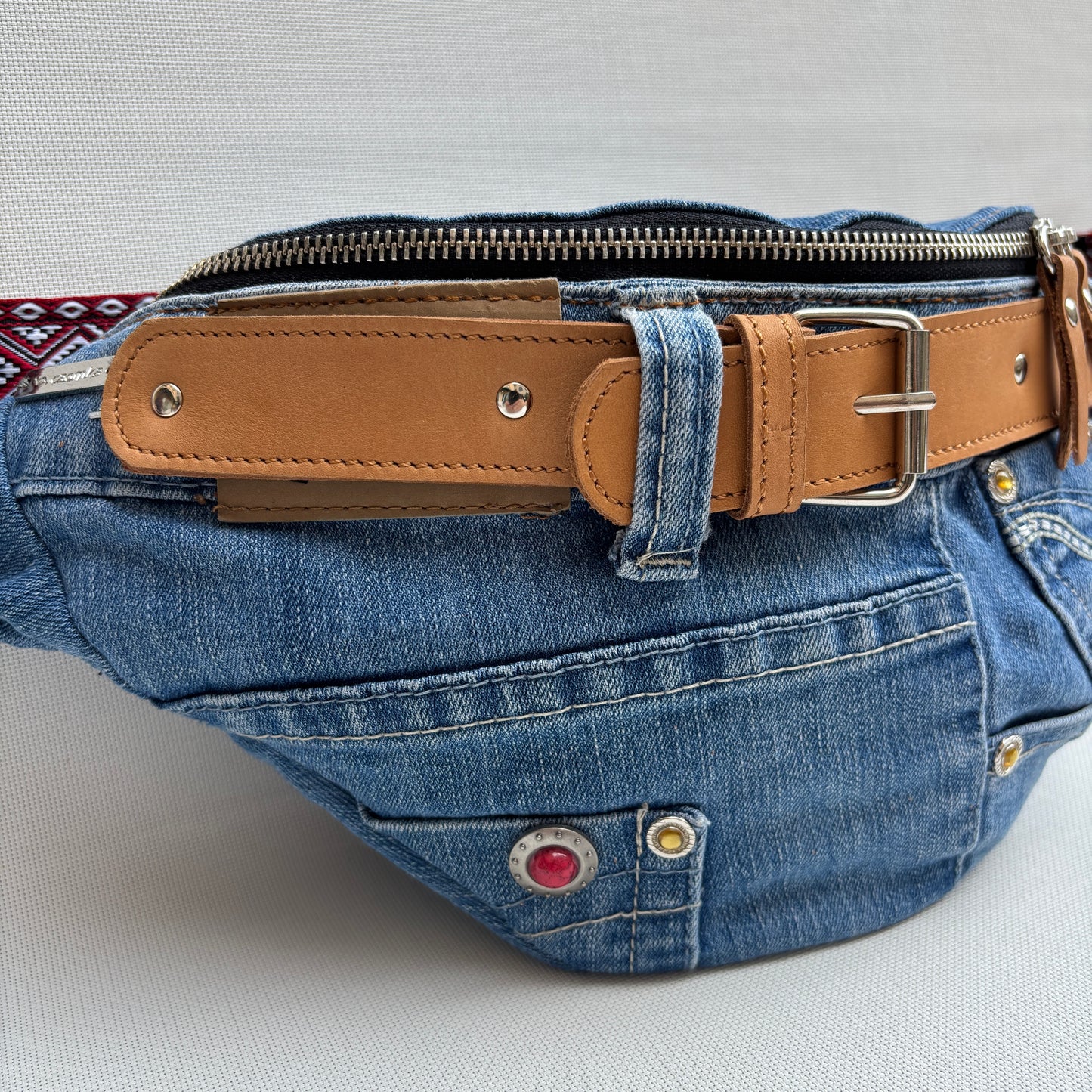 Riñonera RetroChic “Belt Edition” ♻️ Jeans Recycled ♻️ · Edición Limitada · Pieza Única Núm. 18200