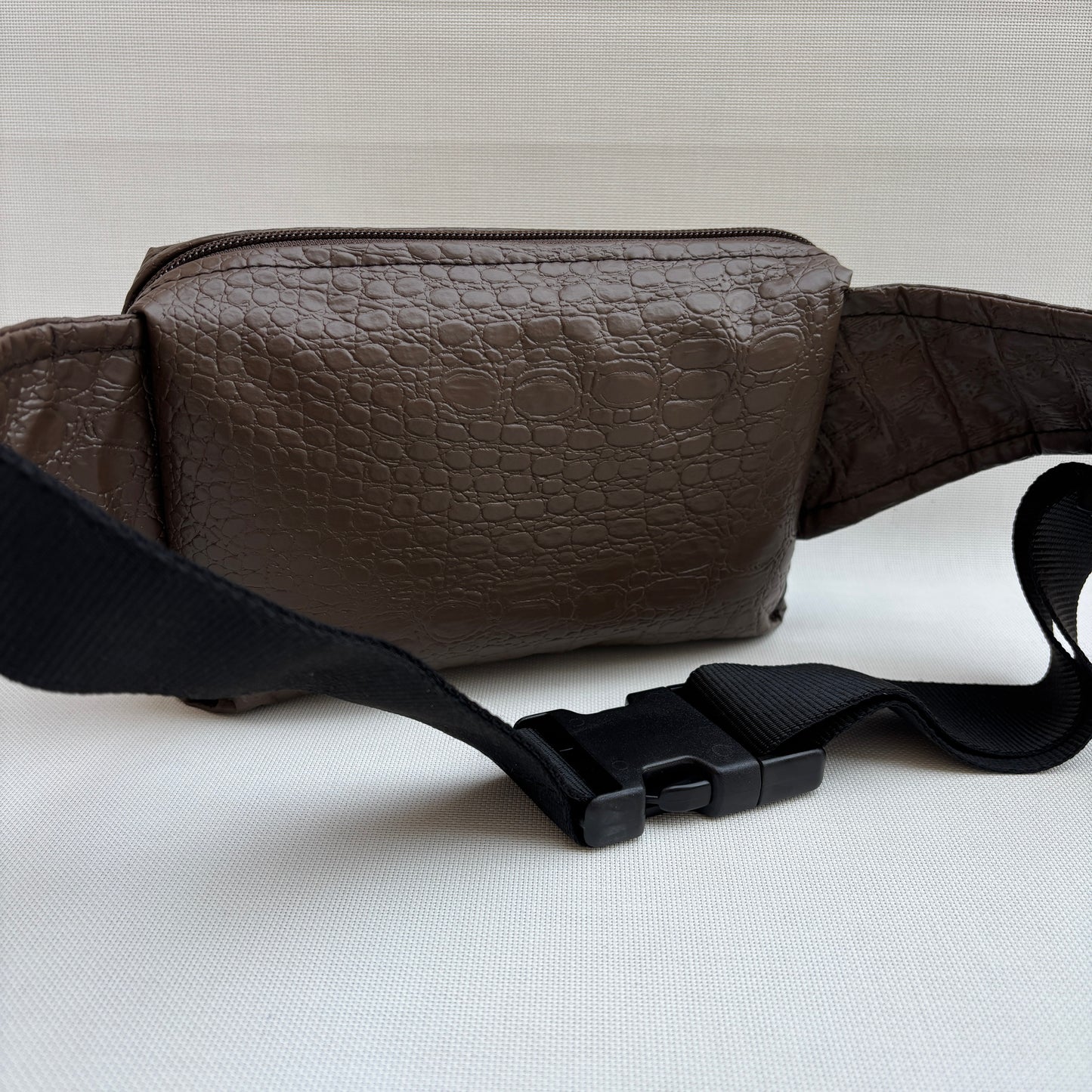 Riñonera Urban "Elegant Brown" · Polipiel · Pieza Única Núm. 18903