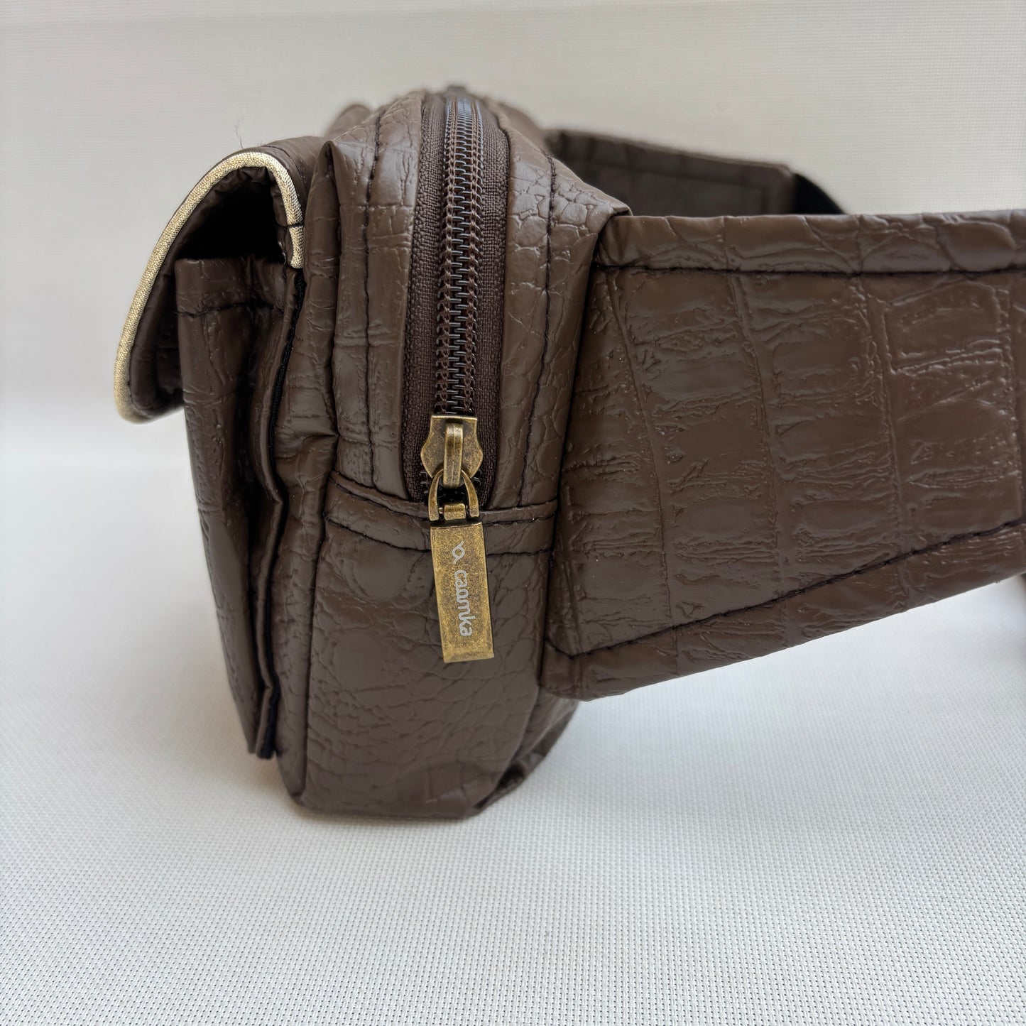 Riñonera Urban "Elegant Brown" · Polipiel · Pieza Única Núm. 18903