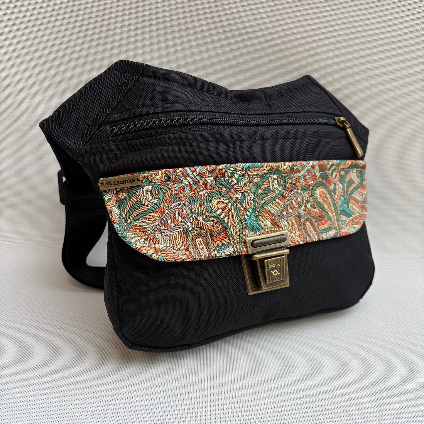 Riñonera "Black Cachemir" · Cordura Impermeable · Pieza Única Núm. 16662