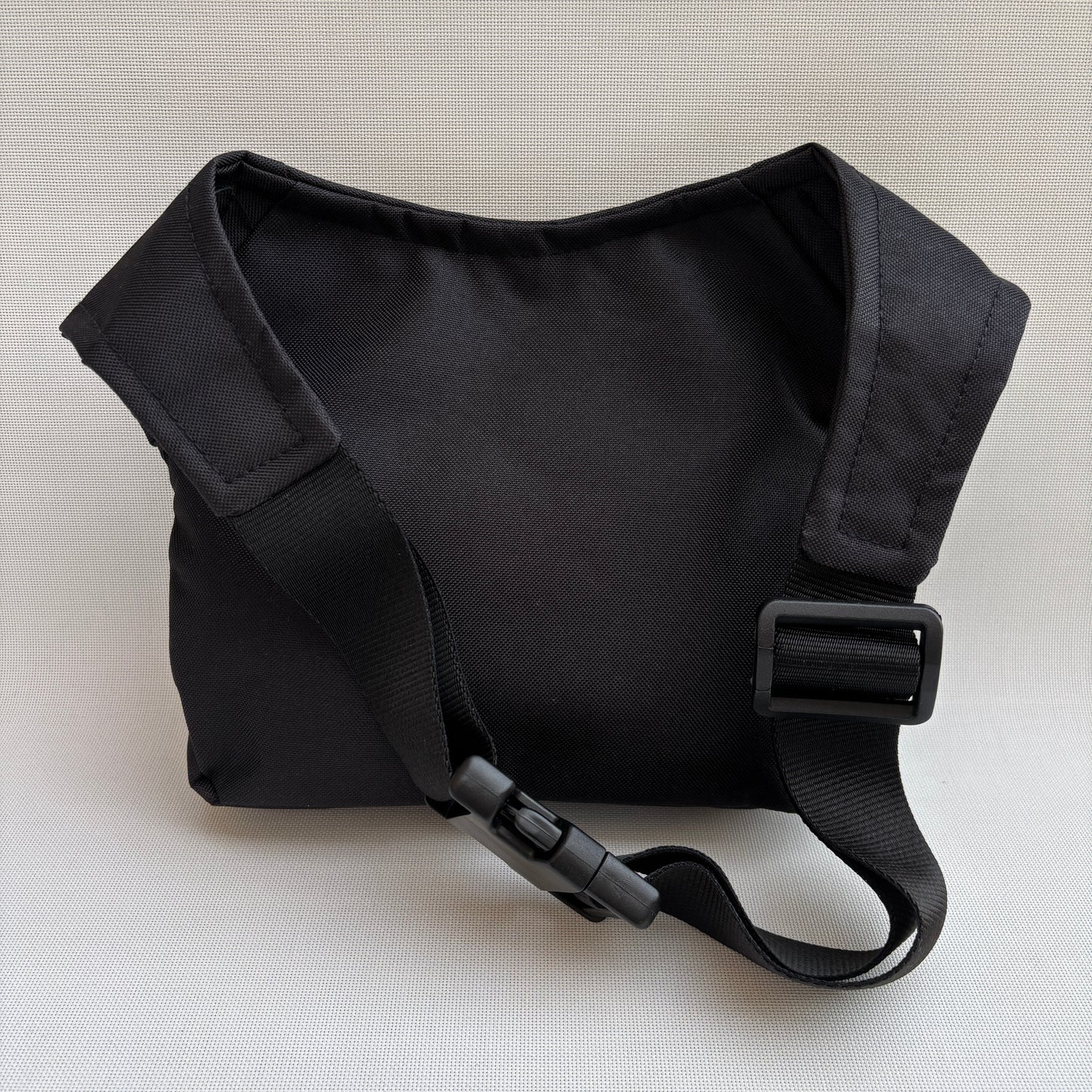 Riñonera "Black Cachemir" · Cordura Impermeable · Pieza Única Núm. 16662