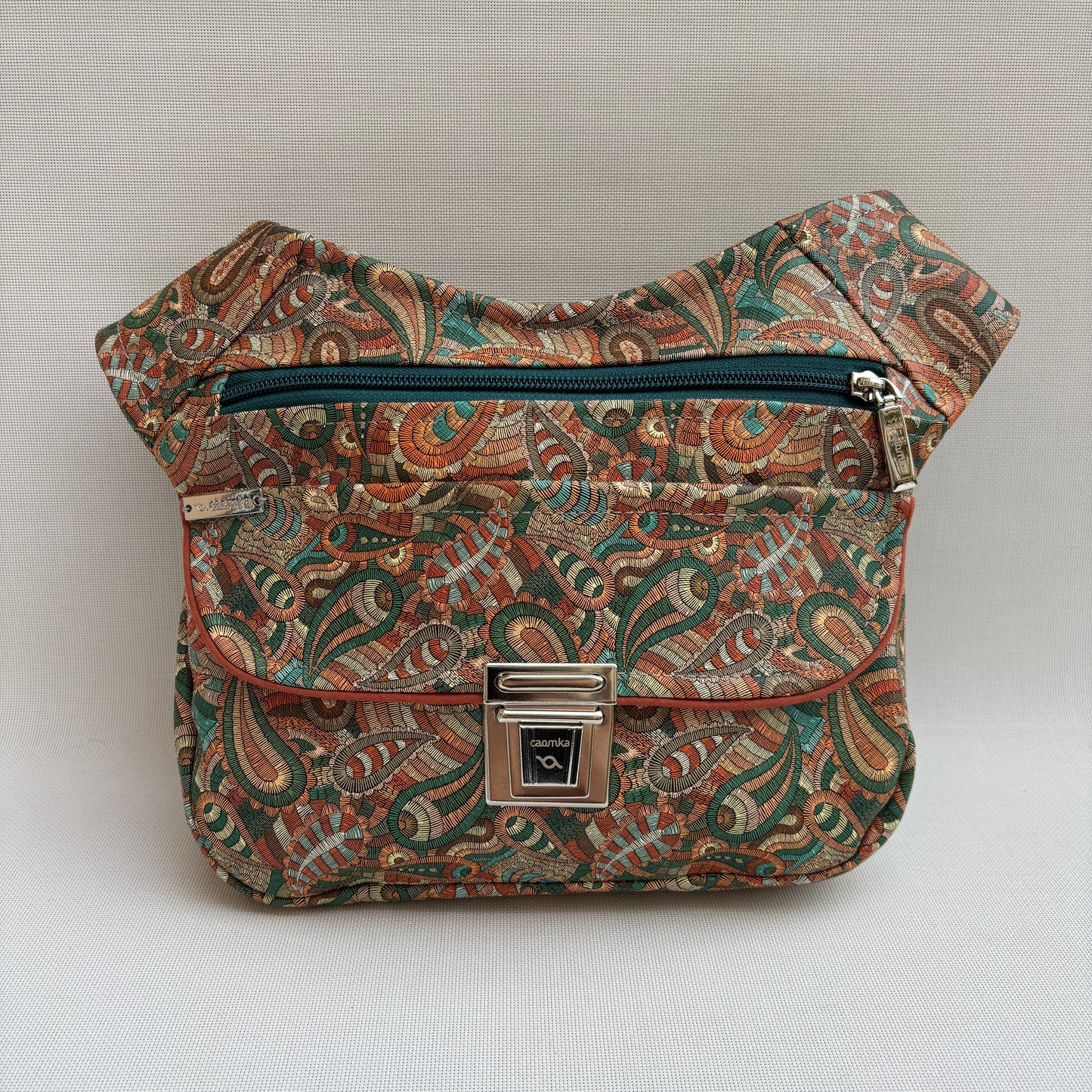 Riñonera "Special Cachemir Fantasy Top" · Polipiel · Pieza Única Núm. 16661