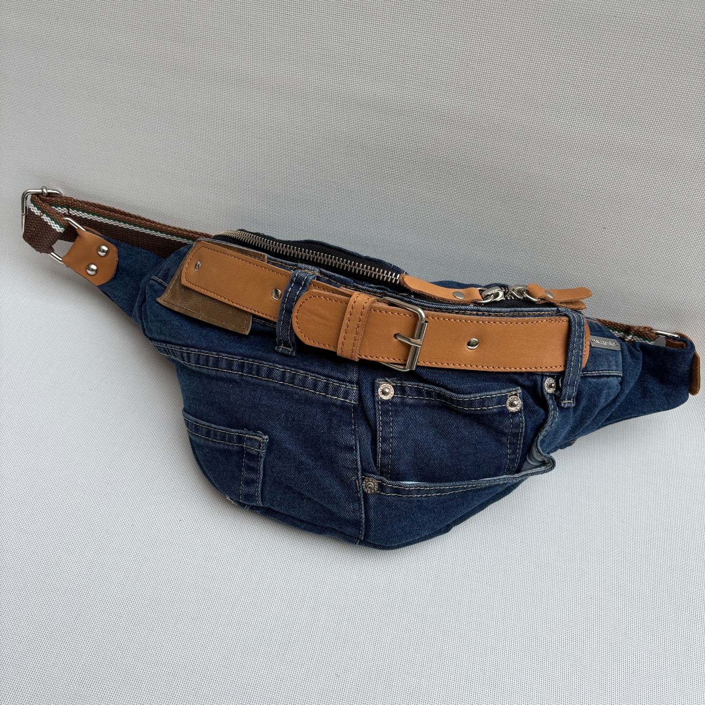 Riñonera RetroChic “Belt Edition” ♻️ Jeans Recycled ♻️ · Edición Limitada · Pieza Única Núm. 18110