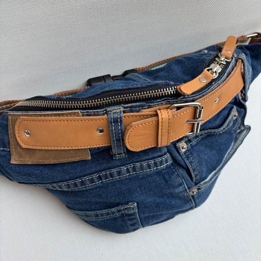 Riñonera RetroChic “Belt Edition” ♻️ Jeans Recycled ♻️ · Edición Limitada · Pieza Única Núm. 18110