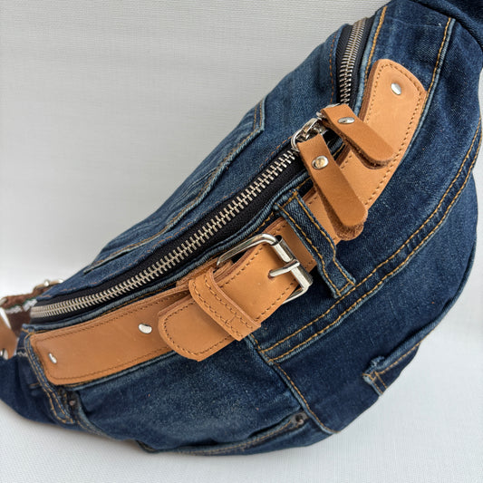 Riñonera RetroChic “Belt Edition” ♻️ Jeans Recycled ♻️ · Edición Limitada · Pieza Única Núm. 18107
