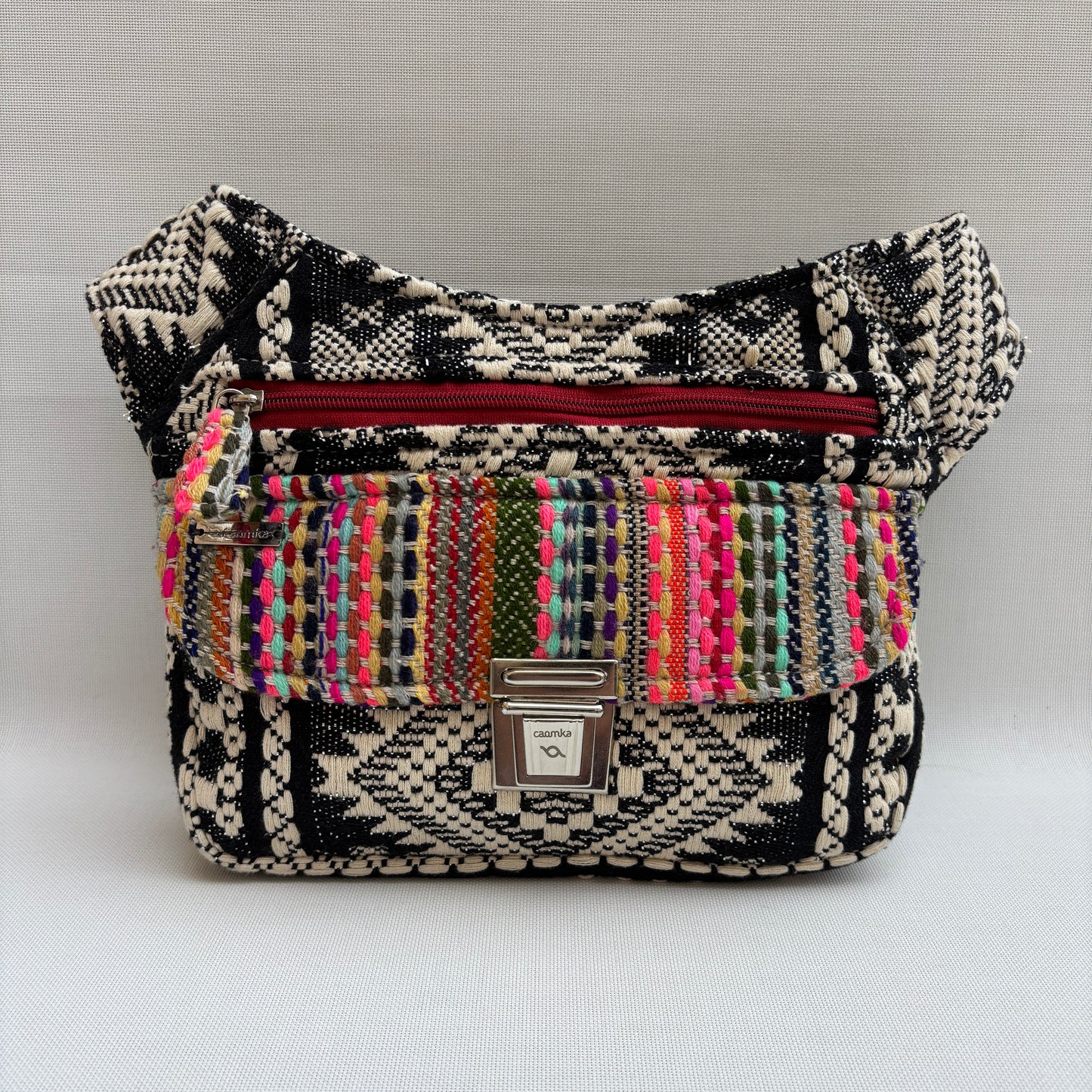 Riñonera "Tribal Contrast Black" + Bolsillo trasero · Pieza Única Núm. 18969