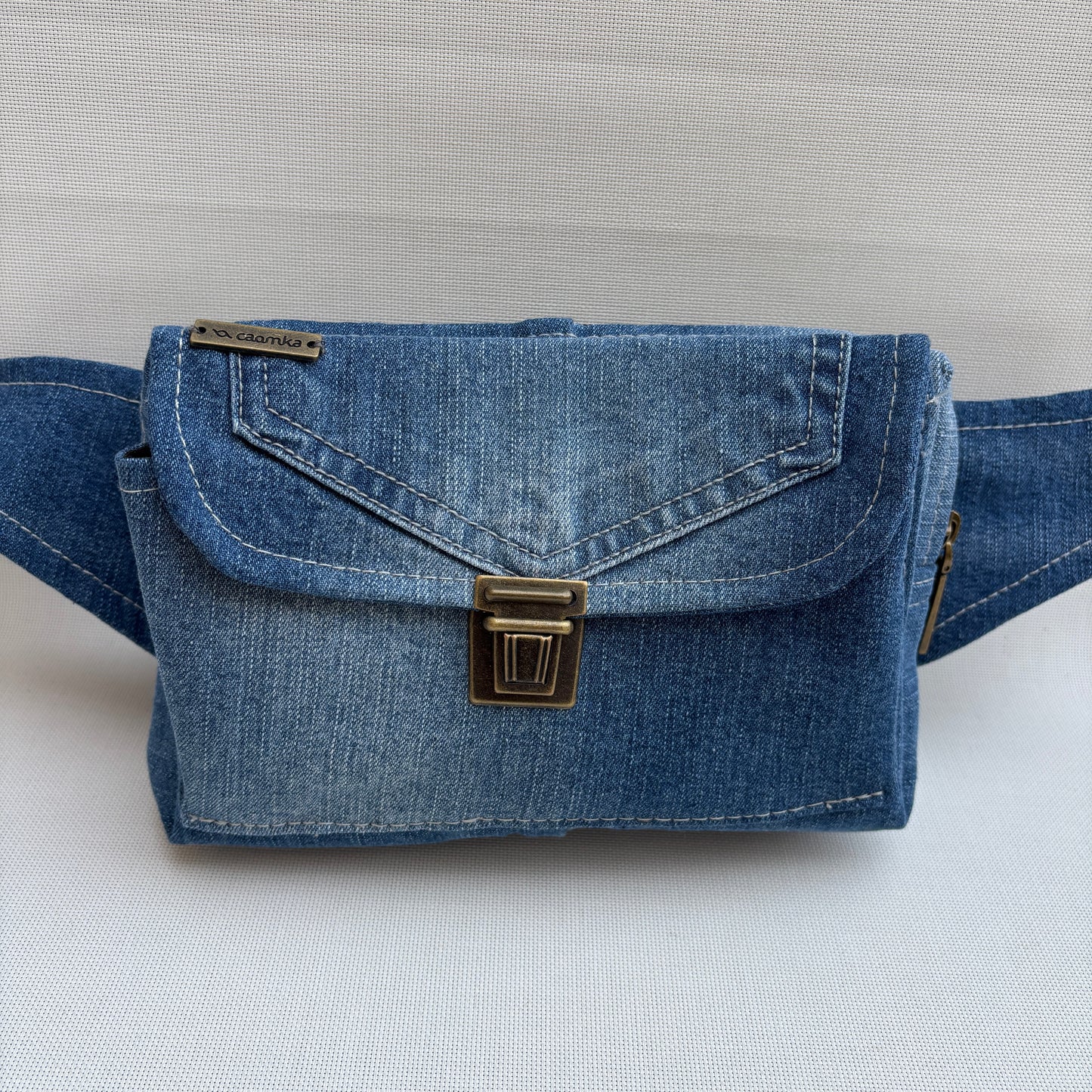 Riñonera Urban "♻️ Jeans Recycled ♻️" · Pieza Única Núm. 18840