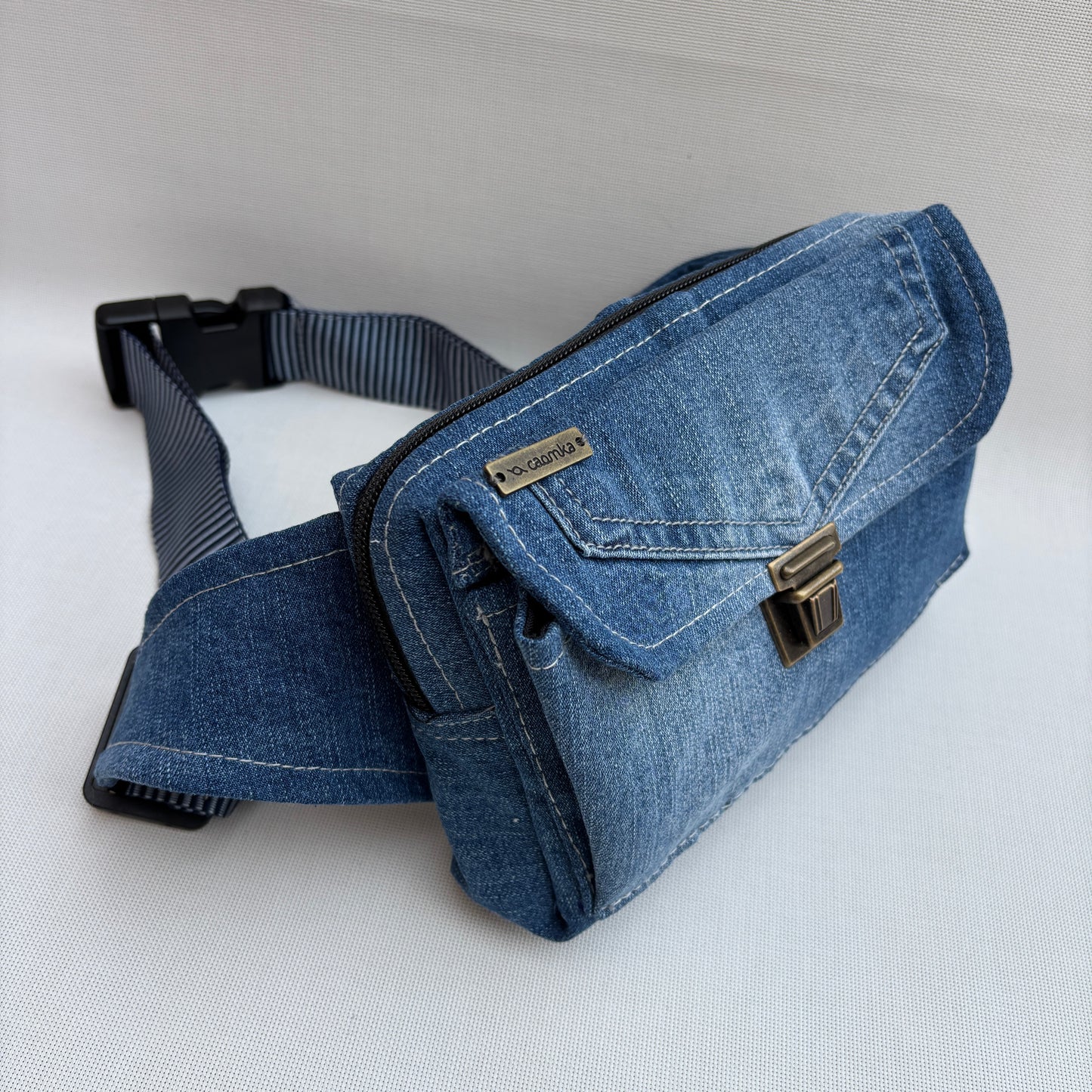 Riñonera Urban "♻️ Jeans Recycled ♻️" · Pieza Única Núm. 18840