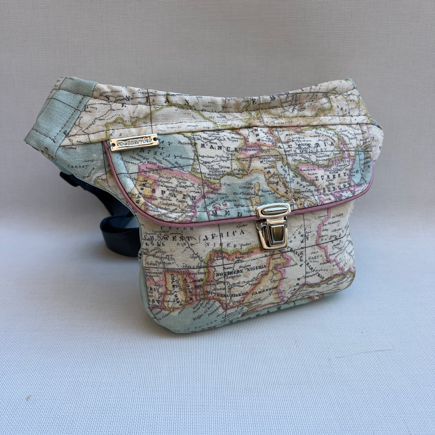 Mini Special Mapamundi · Impermeable · Pieza Única Núm. 14902