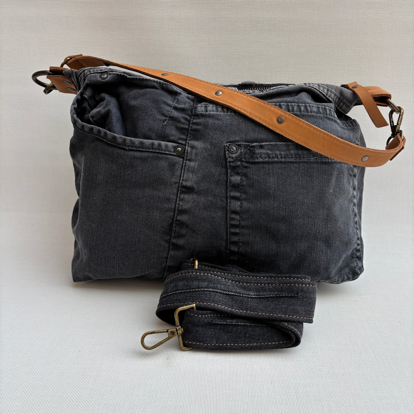 Bolso, bandolera vaquero · Multifunción · ♻️ Jeans Recycled ♻️ · Pieza Única Núm. 18143