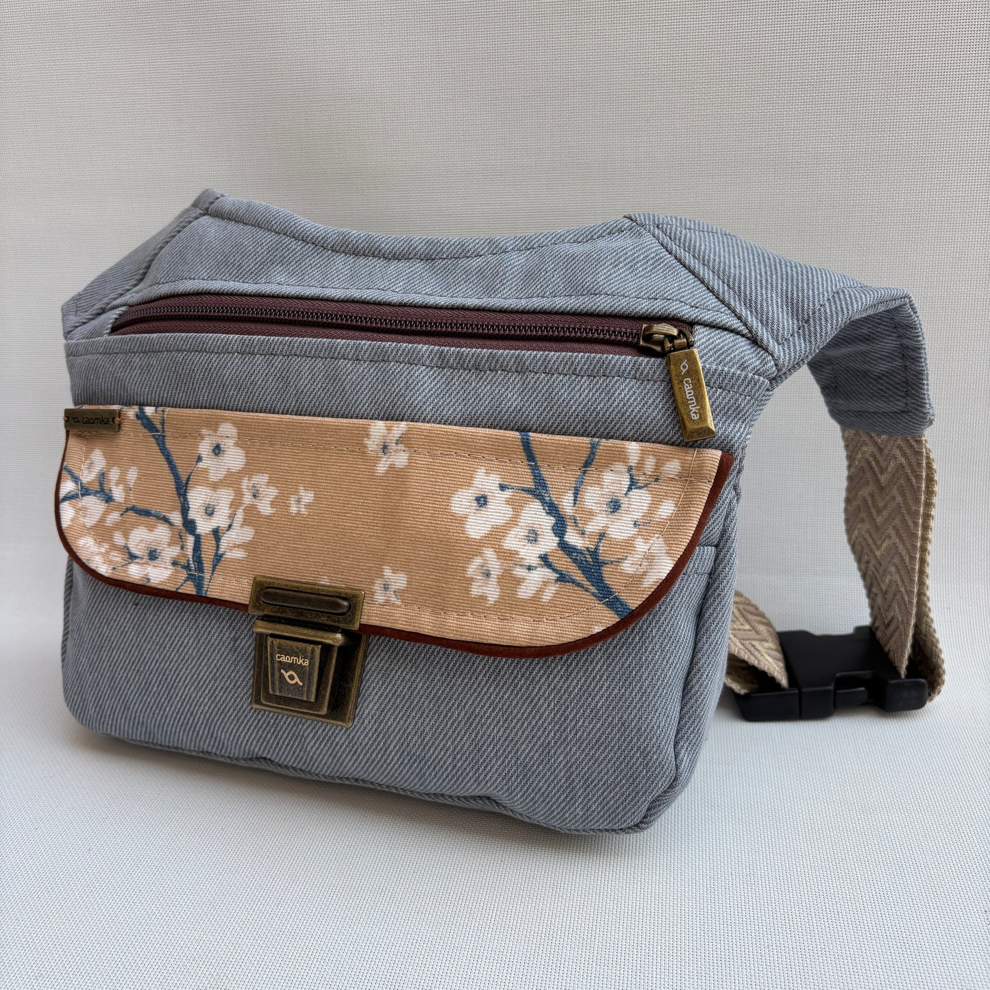 Riñonera "Special Sakura Jeans Top" · Pieza Única Núm. 18229