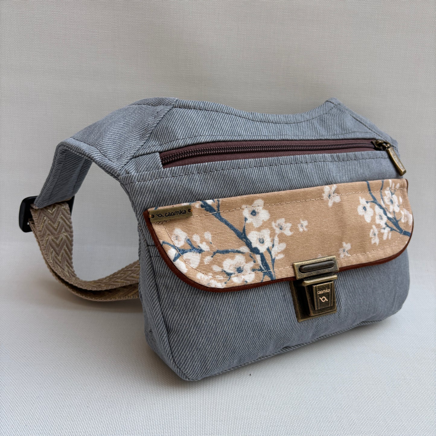 Riñonera "Special Sakura Jeans Top" · Pieza Única Núm. 18229