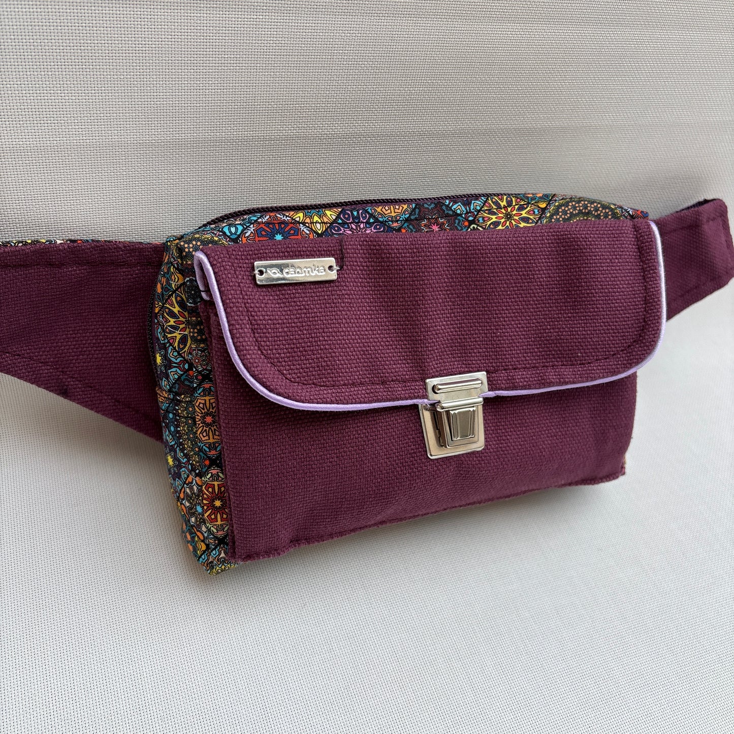 Riñonera Urban "Mandala Purple Soul" · Pieza Única Núm. 19032