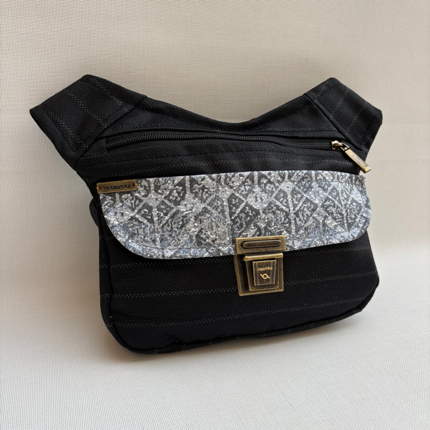 Riñonera "Elegant Diplomatic Top" + Bolsillo trasero · Impermeable · Pieza Única Núm. 18263